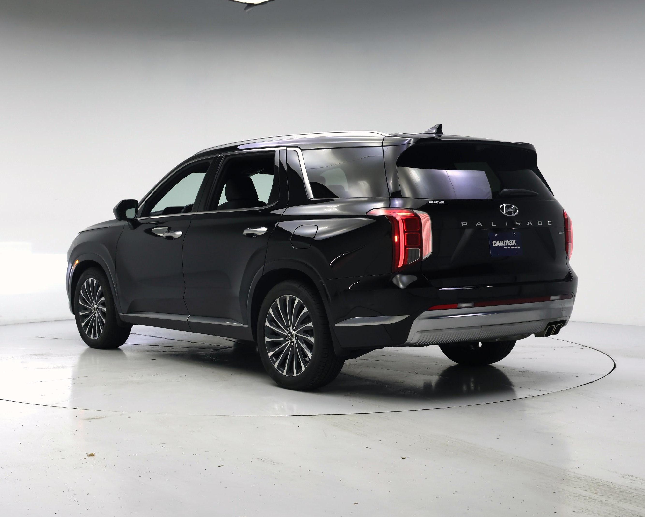 Thumbnail: 2023 Hyundai Palisade - 2