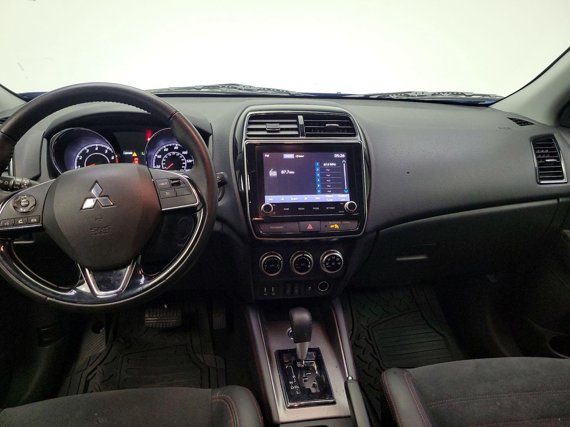 Thumbnail: 2024 Mitsubishi Outlander Sport - 9