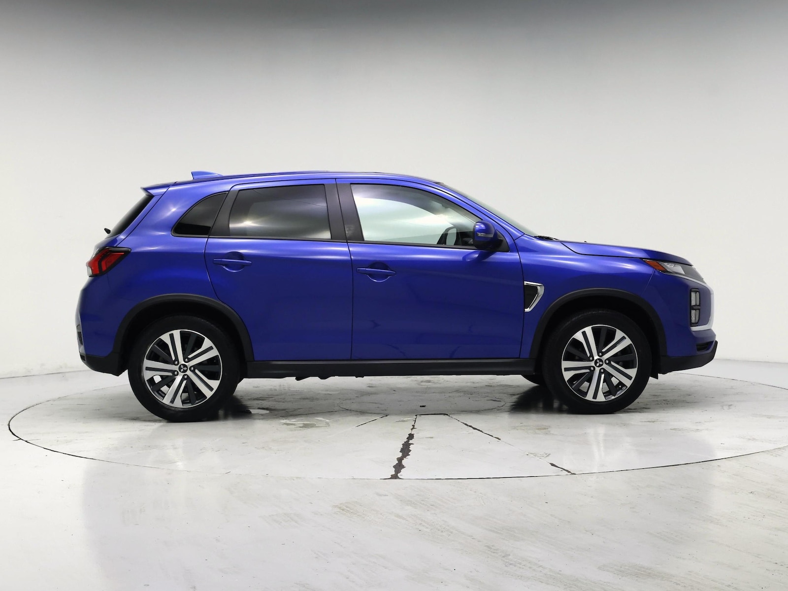 2024 Mitsubishi Outlander Sport SE - Photo 8