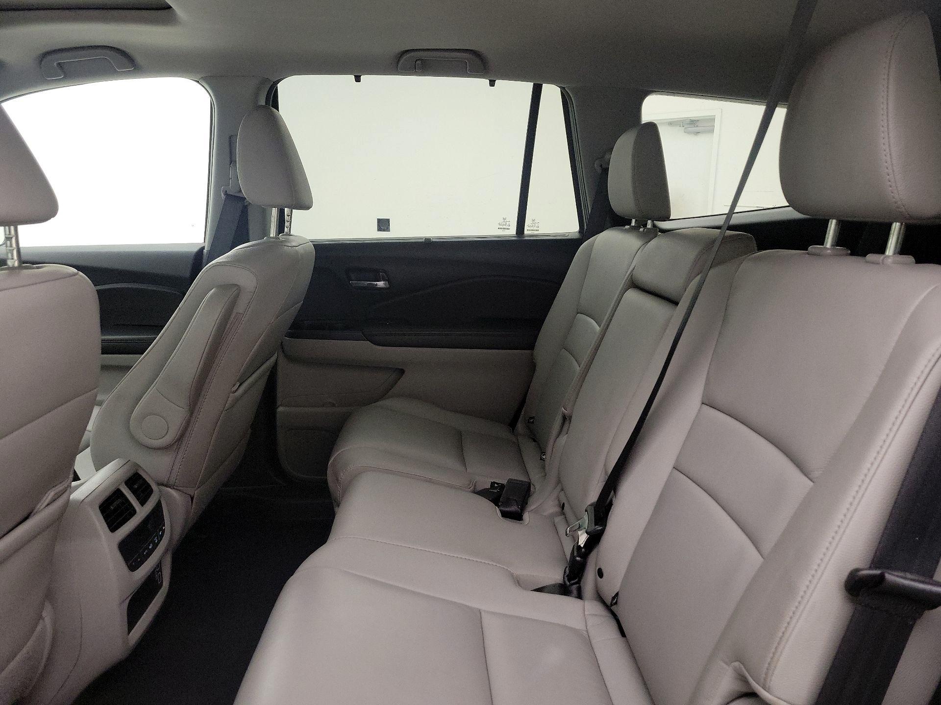 Thumbnail: 2022 Honda Pilot - 20