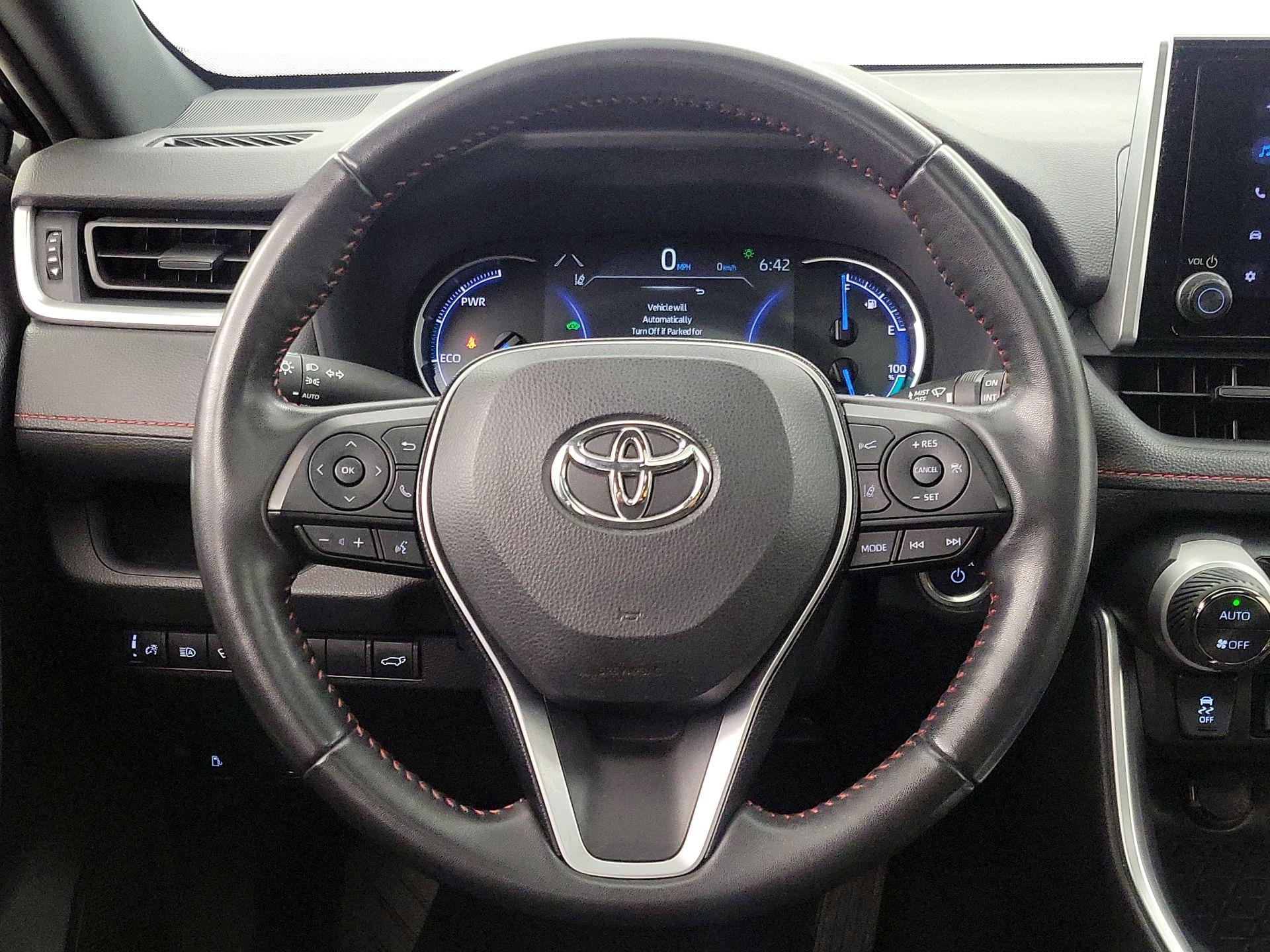 Thumbnail: 2023 Toyota RAV4 - 10