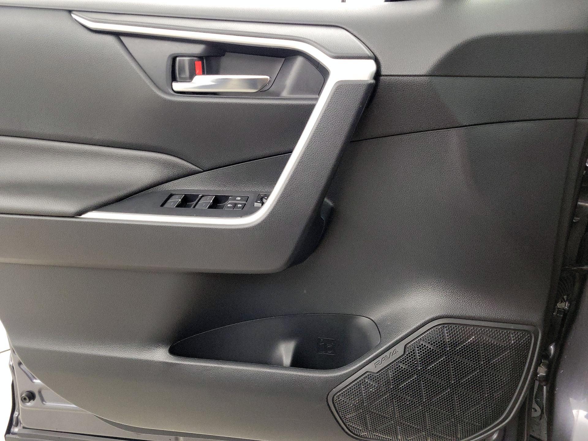 Thumbnail: 2023 Toyota RAV4 - 12