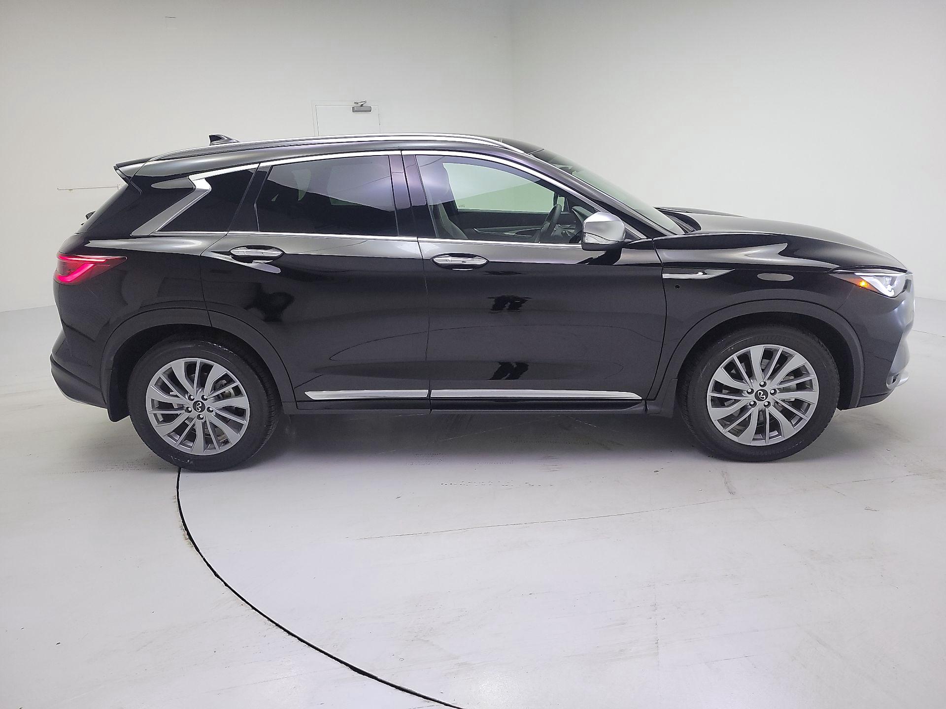Thumbnail: 2024 INFINITI QX50 - 4