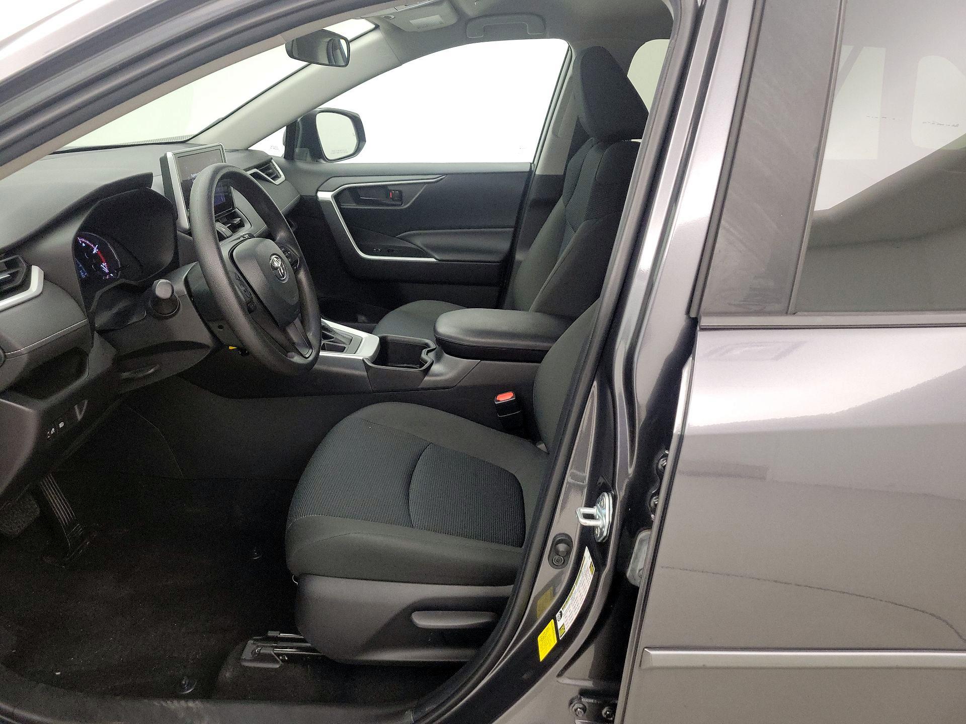 Thumbnail: 2023 Toyota RAV4 - 11