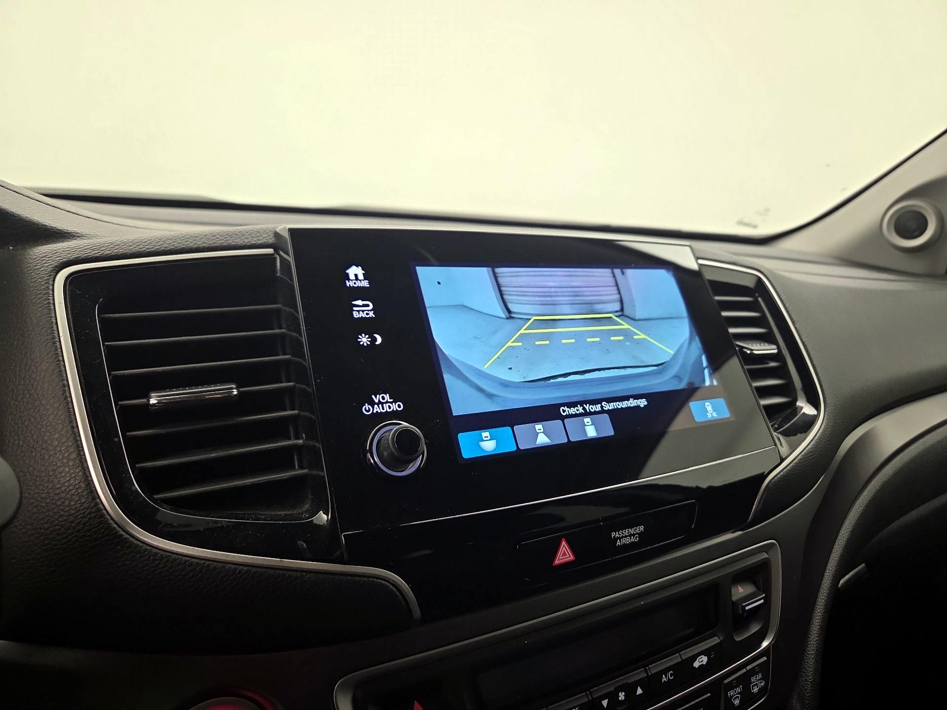 Thumbnail: 2022 Honda Pilot - 14