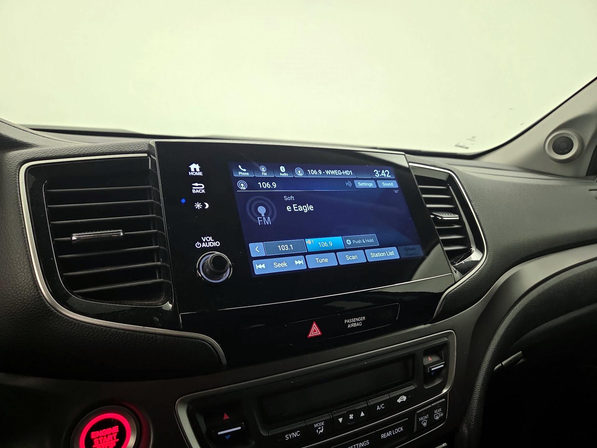 Thumbnail: 2022 Honda Pilot - 15