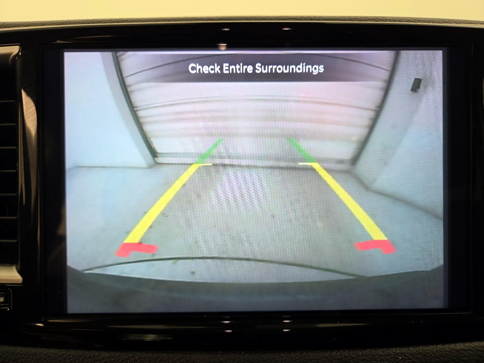 Thumbnail: 2023 Chrysler Pacifica - 14