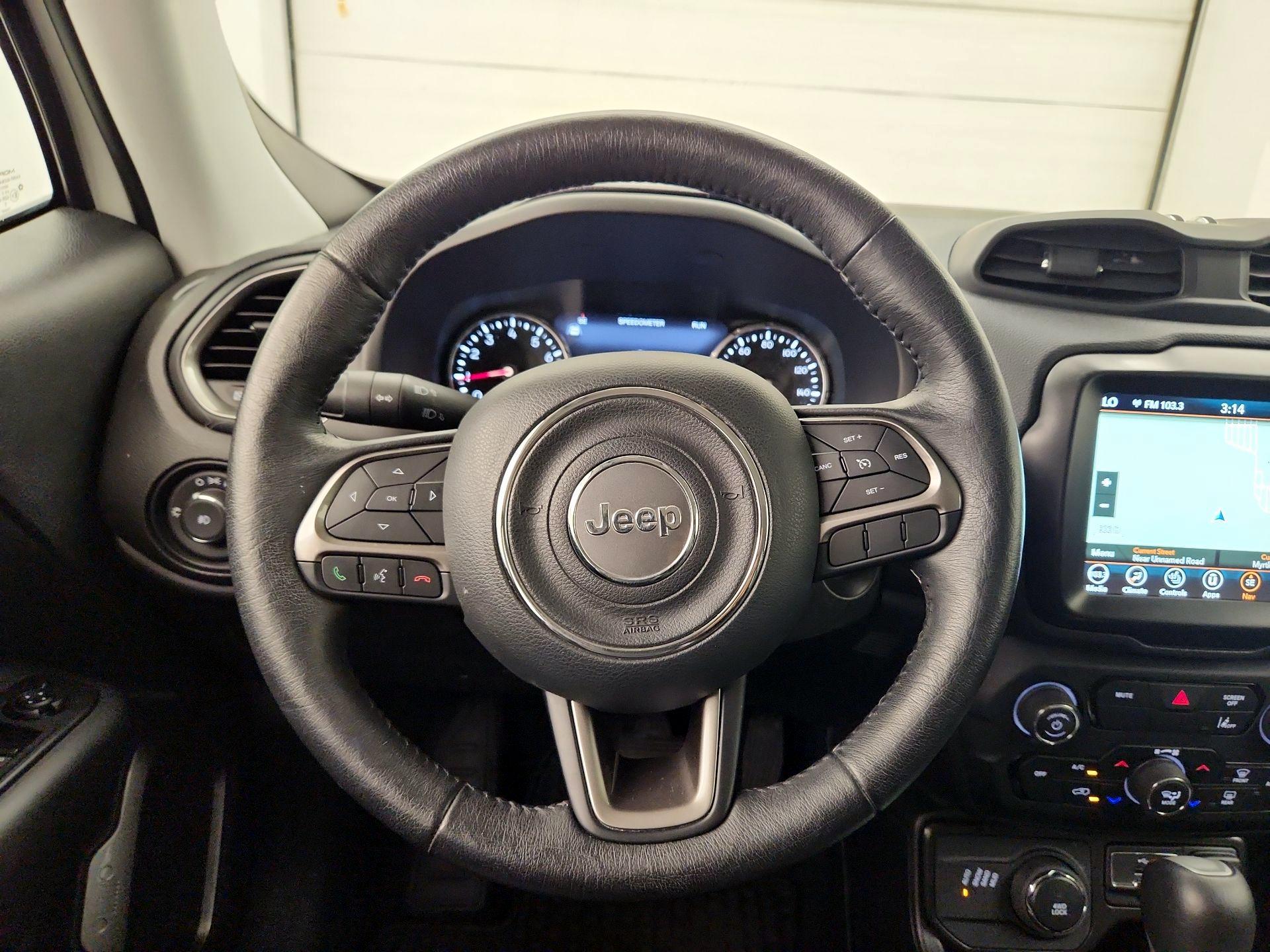 Thumbnail: 2022 Jeep Renegade - 10