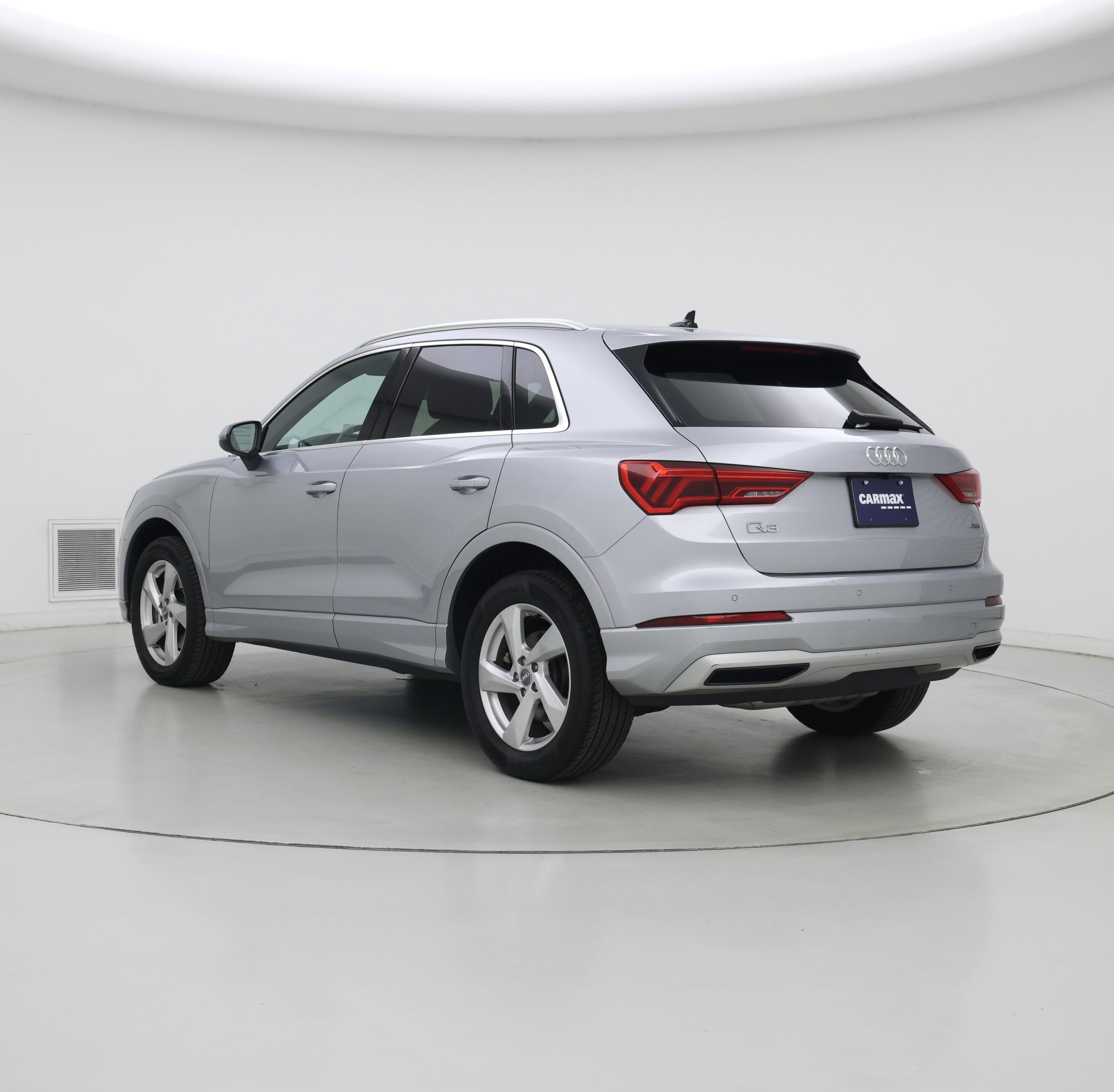 Thumbnail: 2020 Audi Q3 - 2