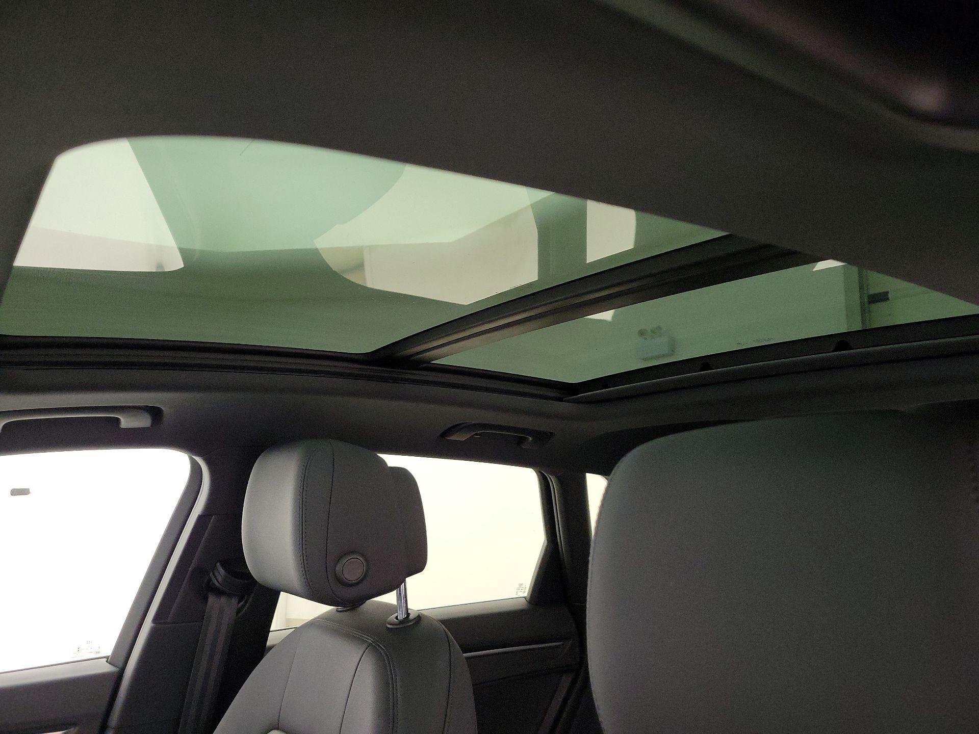 Thumbnail: 2020 Audi Q3 - 20