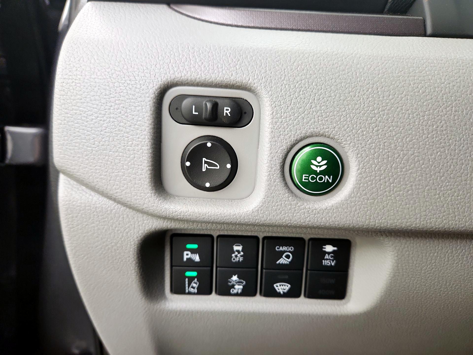 Thumbnail: 2023 Honda Ridgeline - 13