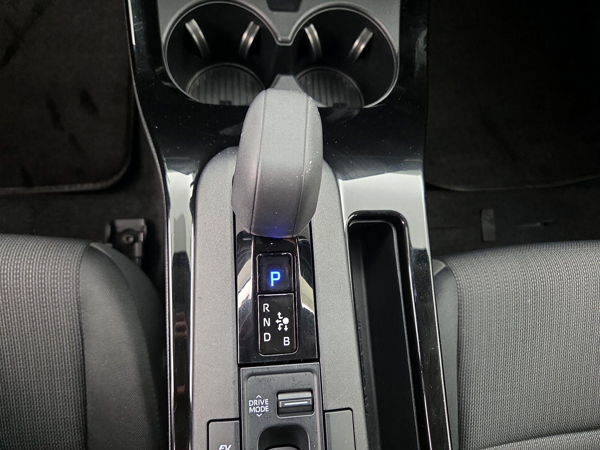 Thumbnail: 2025 Toyota Prius - 17