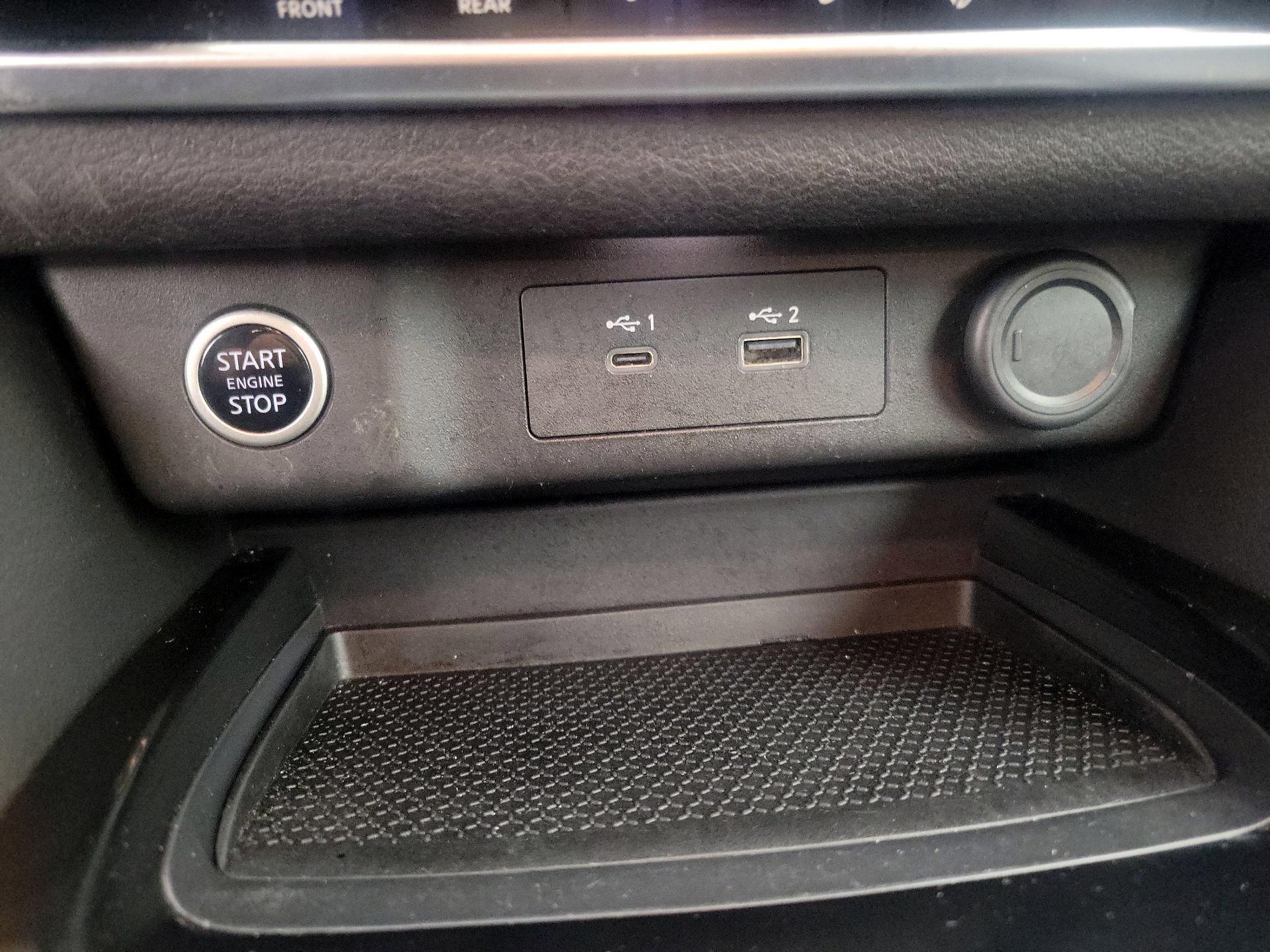 Thumbnail: 2021 Nissan Rogue - 18