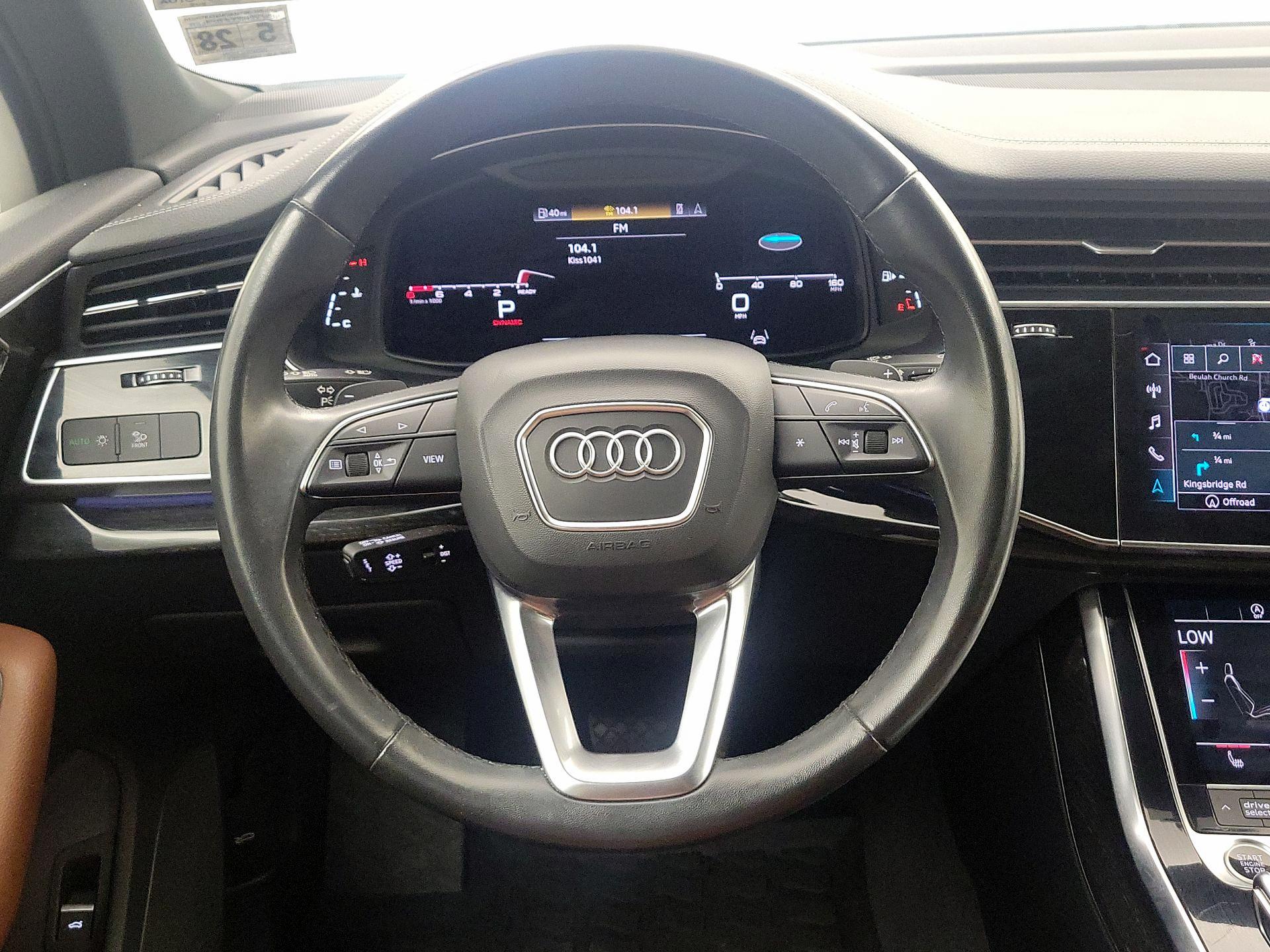 Thumbnail: 2023 Audi Q7 - 10