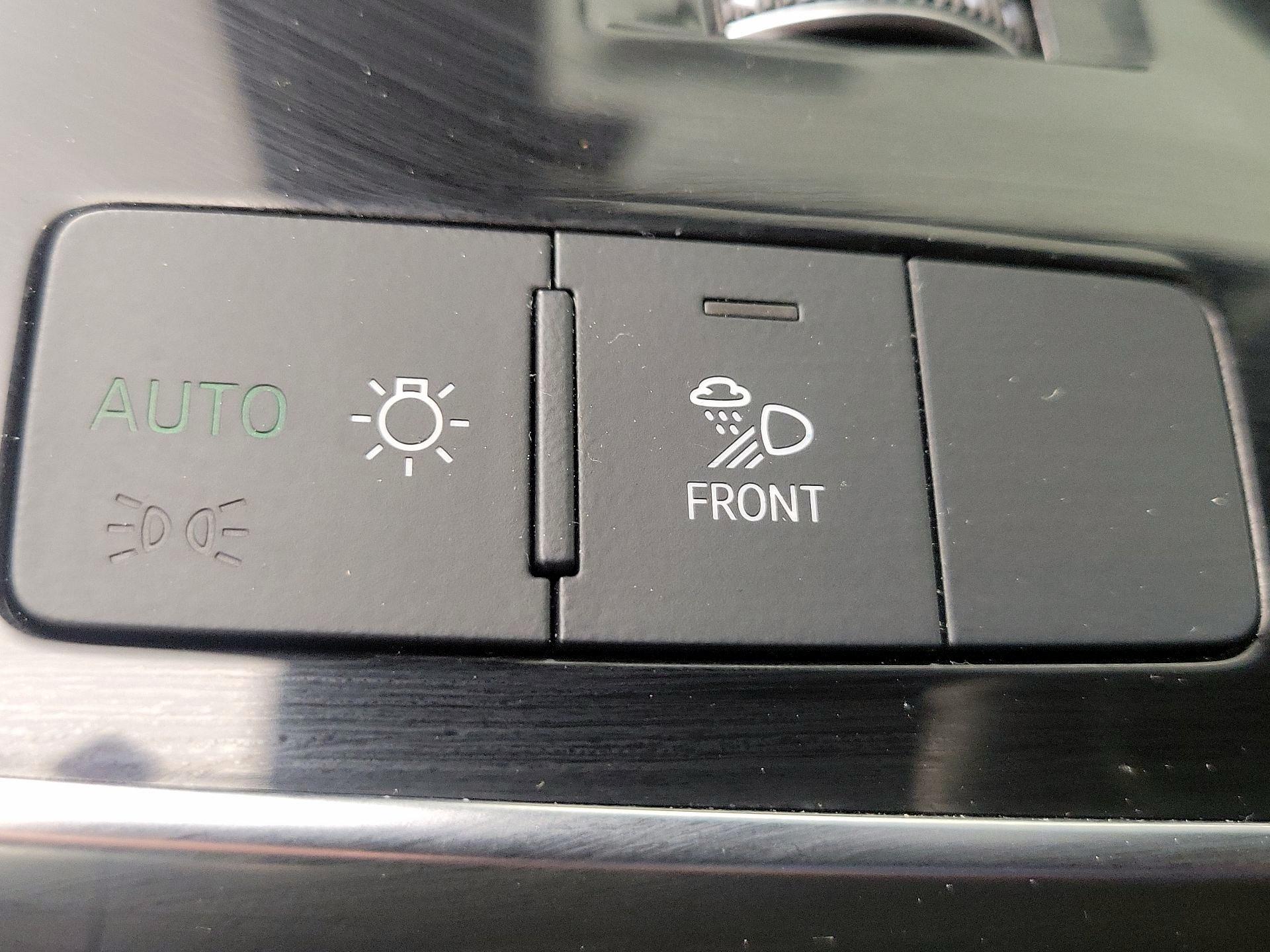 Thumbnail: 2023 Audi Q7 - 13