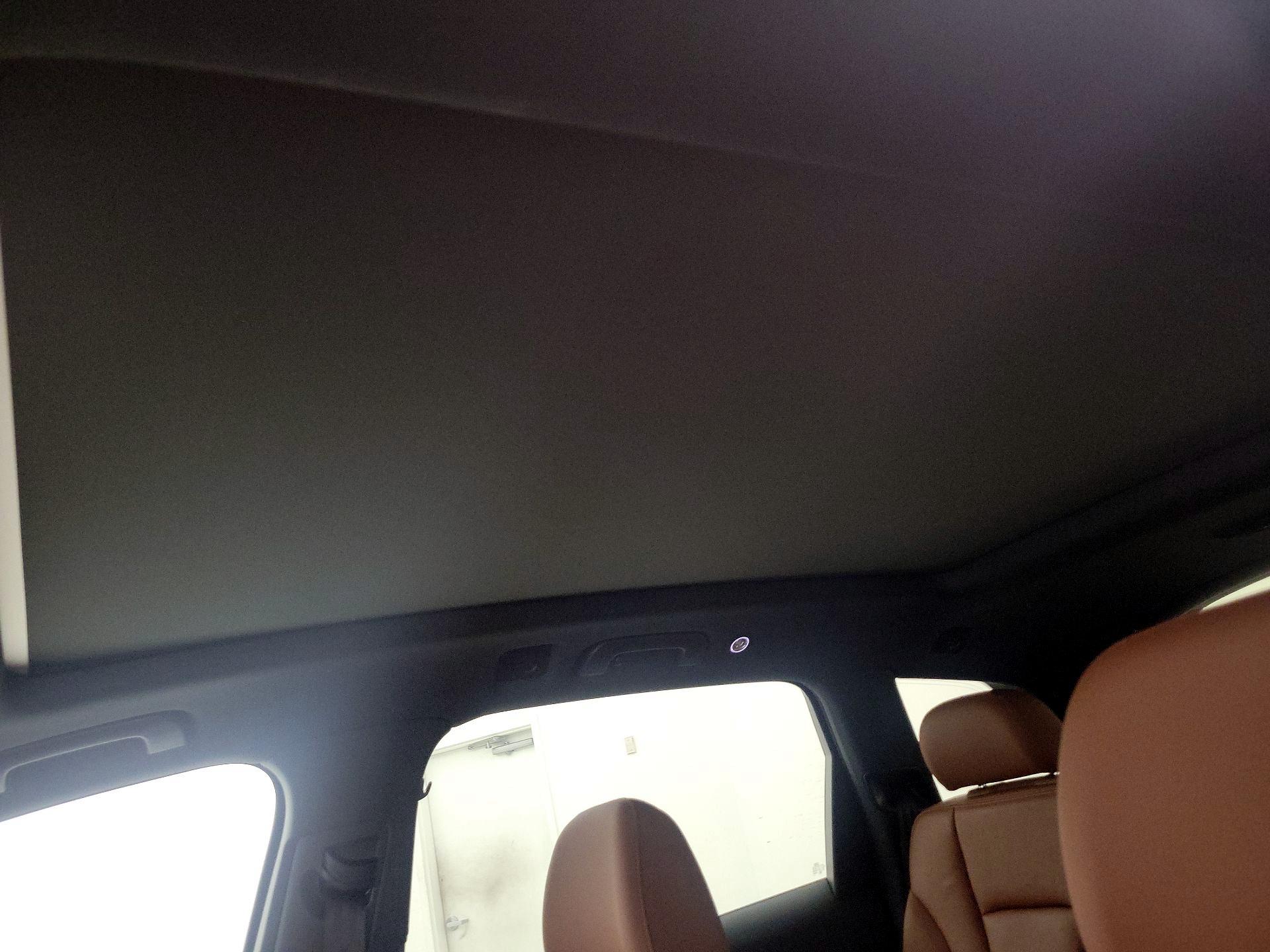 Thumbnail: 2023 Audi Q7 - 20