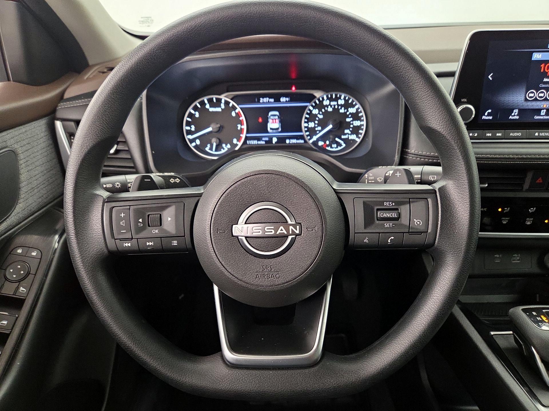 Thumbnail: 2023 Nissan Rogue - 10