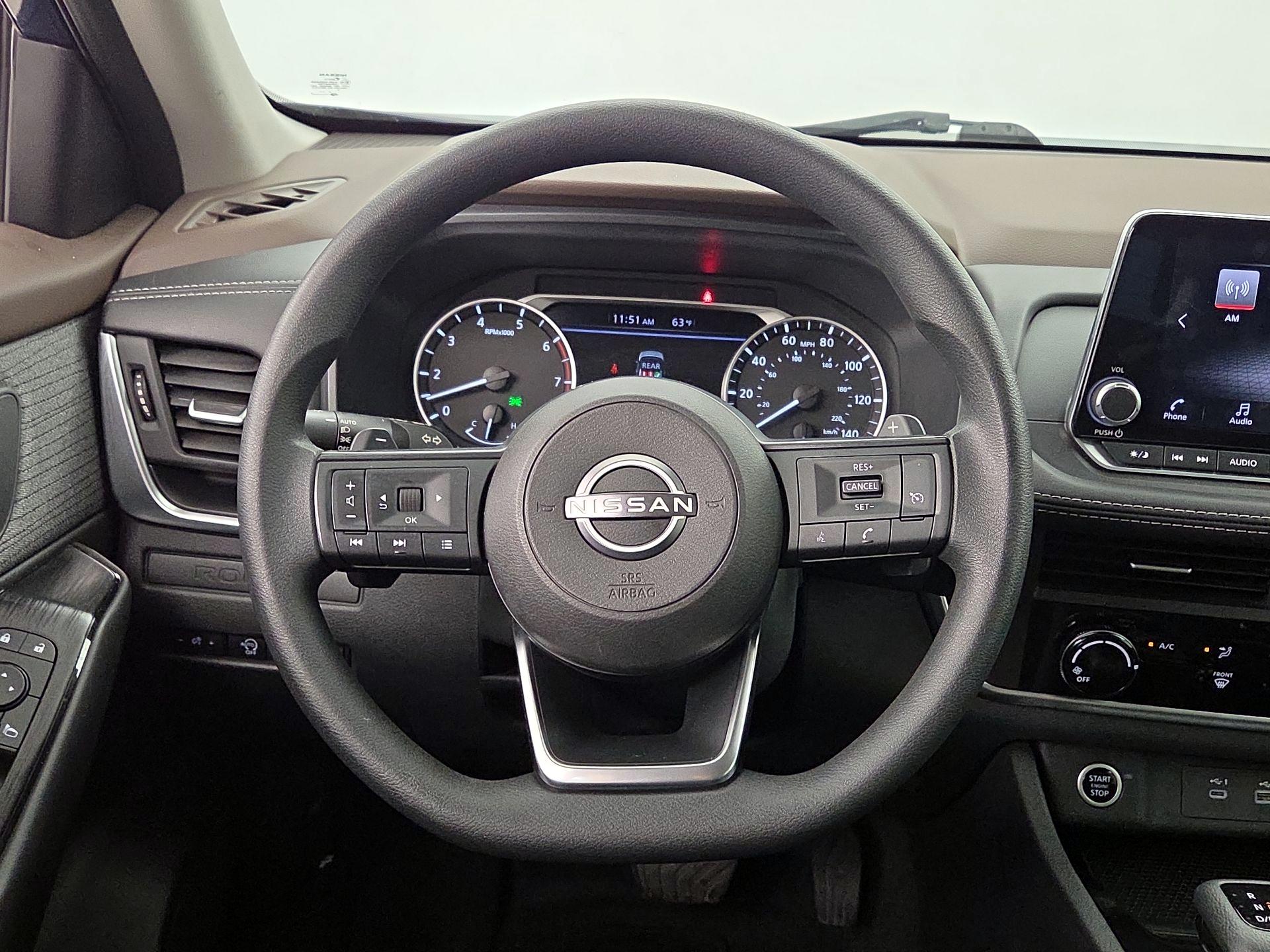 Thumbnail: 2023 Nissan Rogue - 10