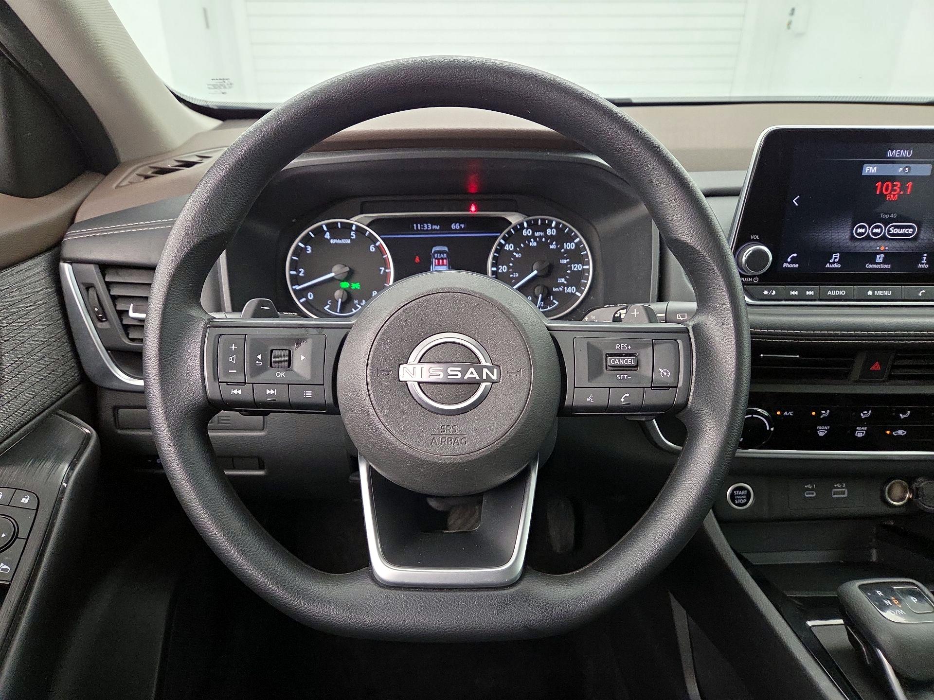 Thumbnail: 2023 Nissan Rogue - 10