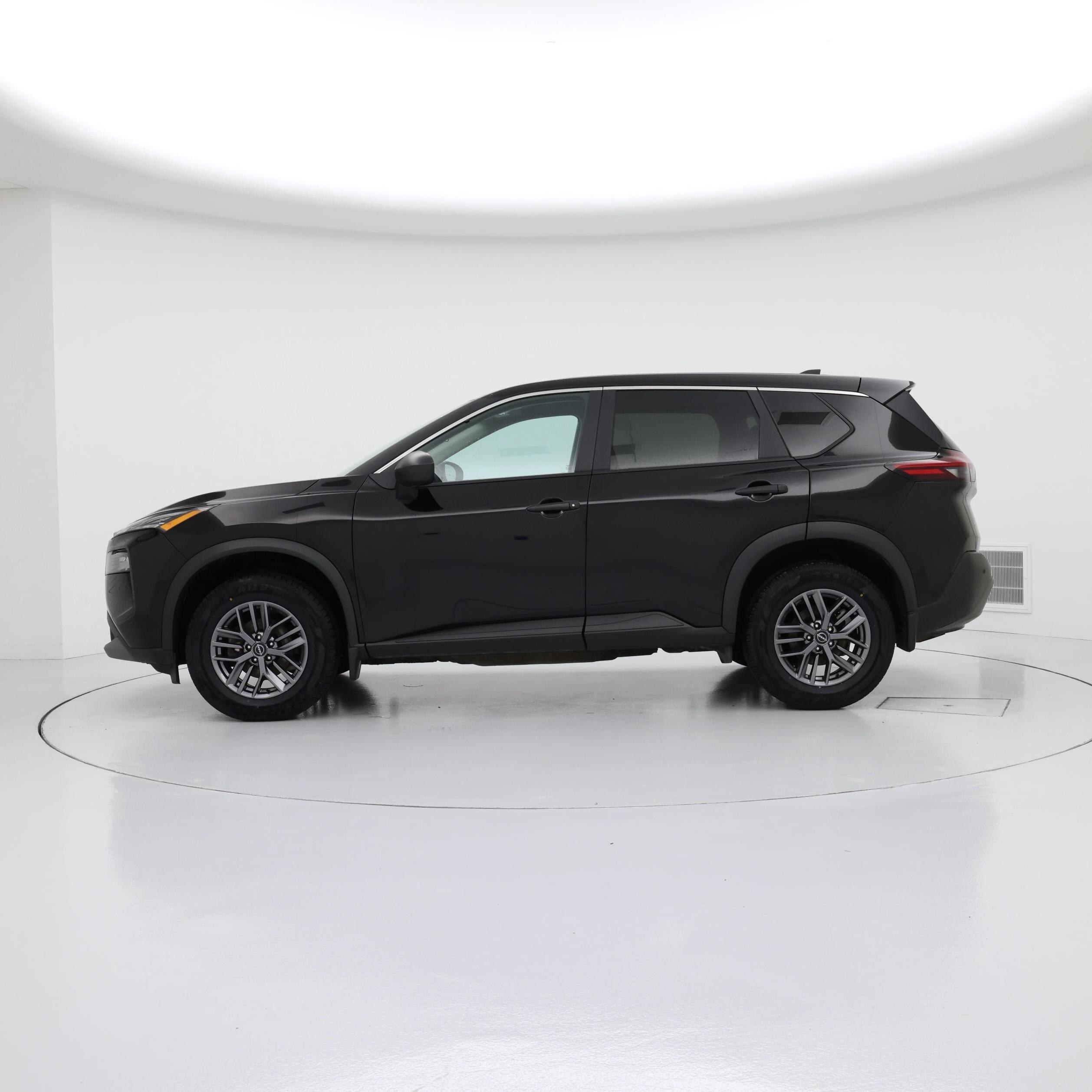 Thumbnail: 2023 Nissan Rogue - 3