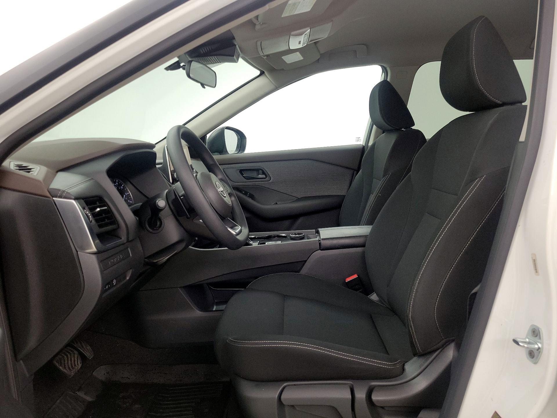 Thumbnail: 2023 Nissan Rogue - 11