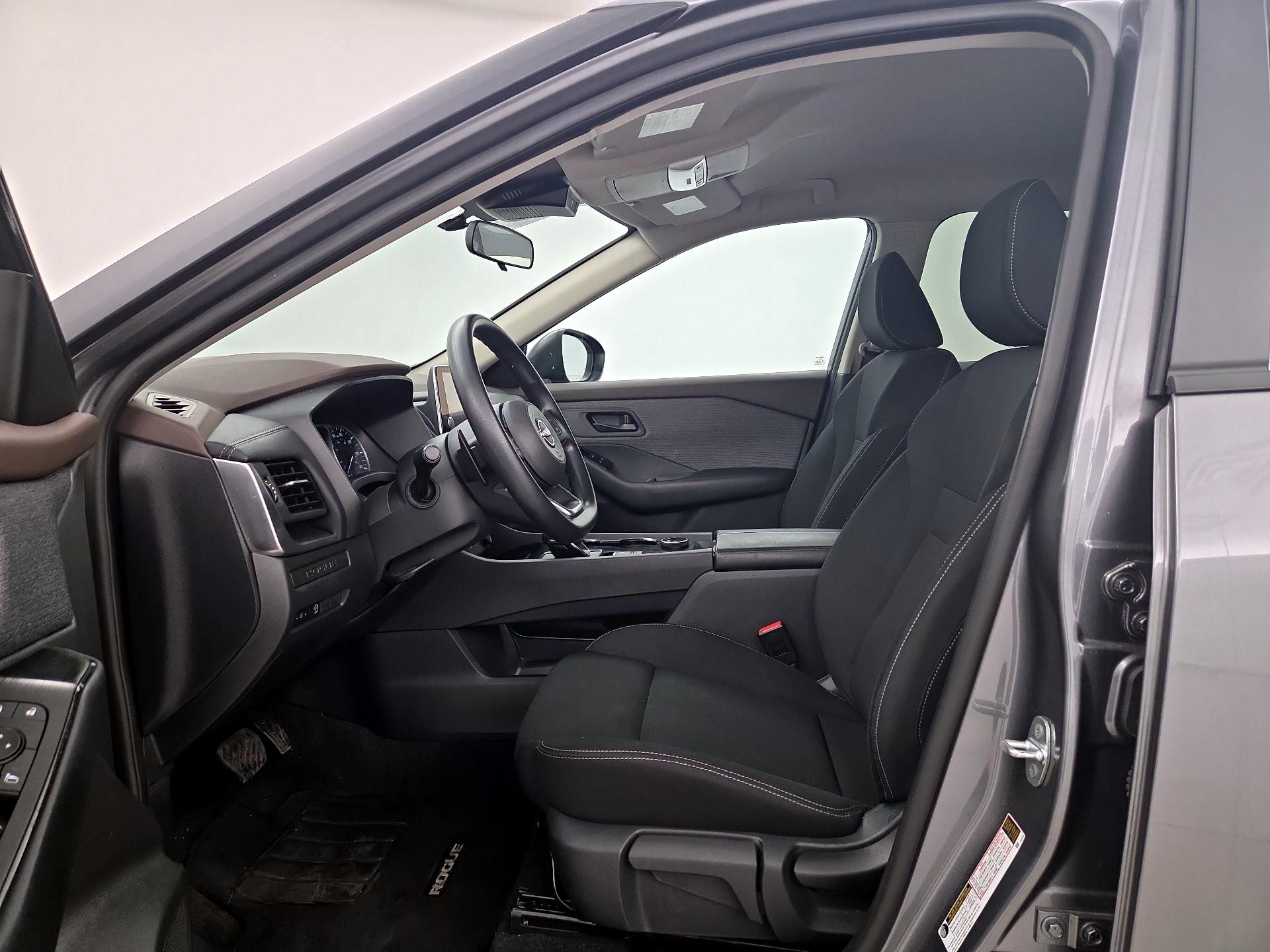 Thumbnail: 2023 Nissan Rogue - 11