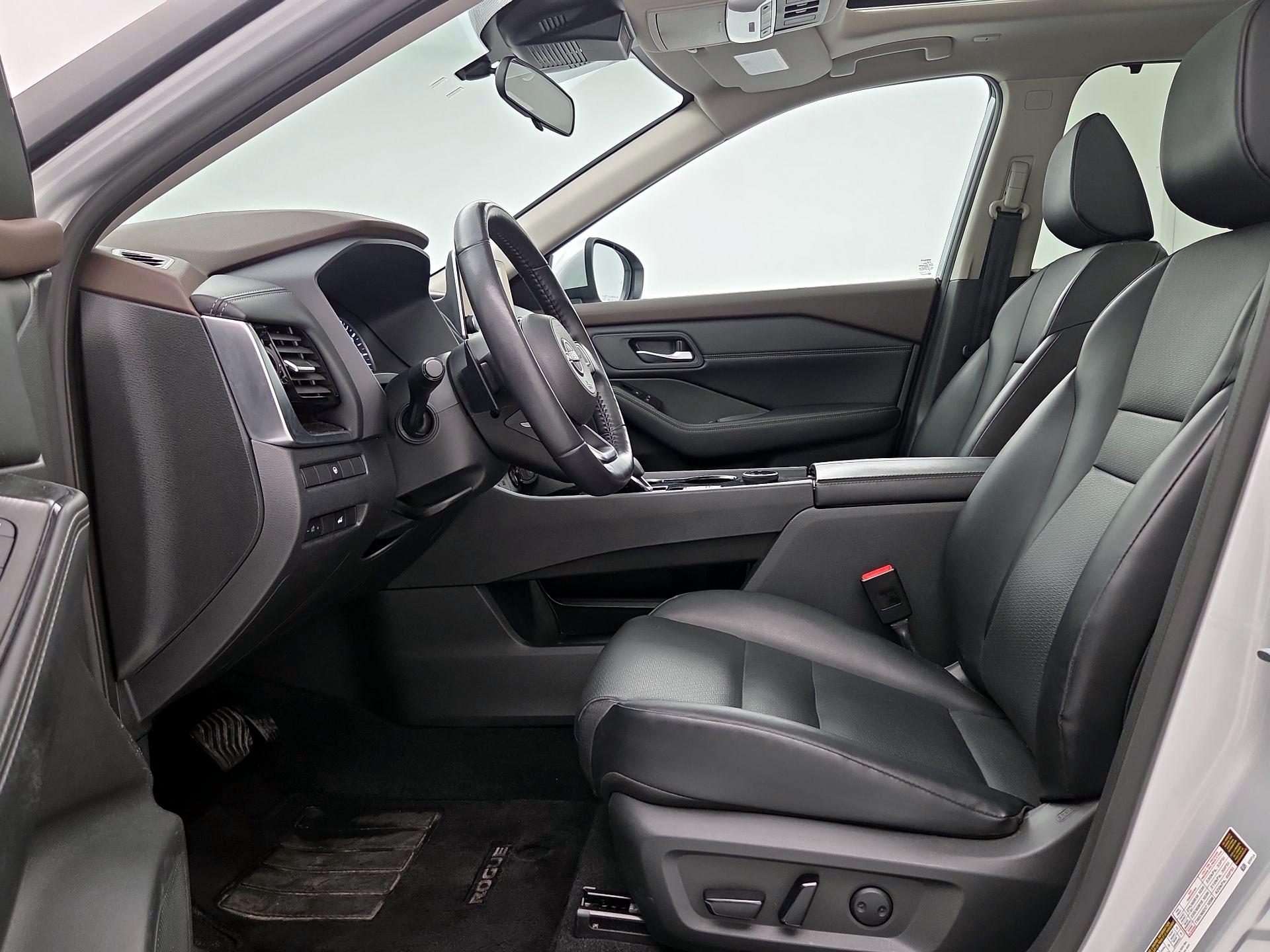 Thumbnail: 2023 Nissan Rogue - 11