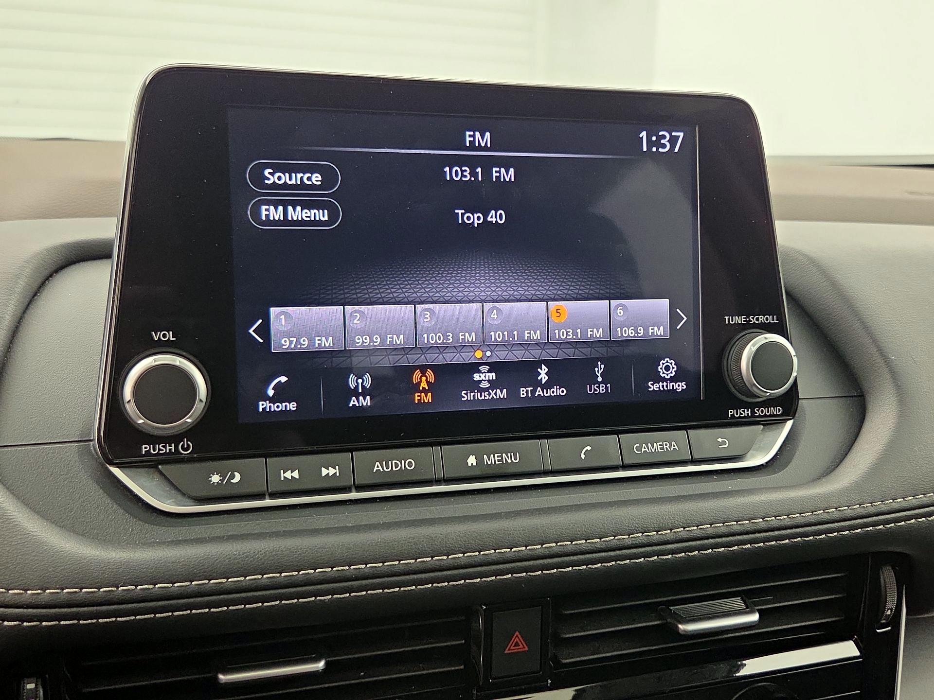 Thumbnail: 2023 Nissan Rogue - 15