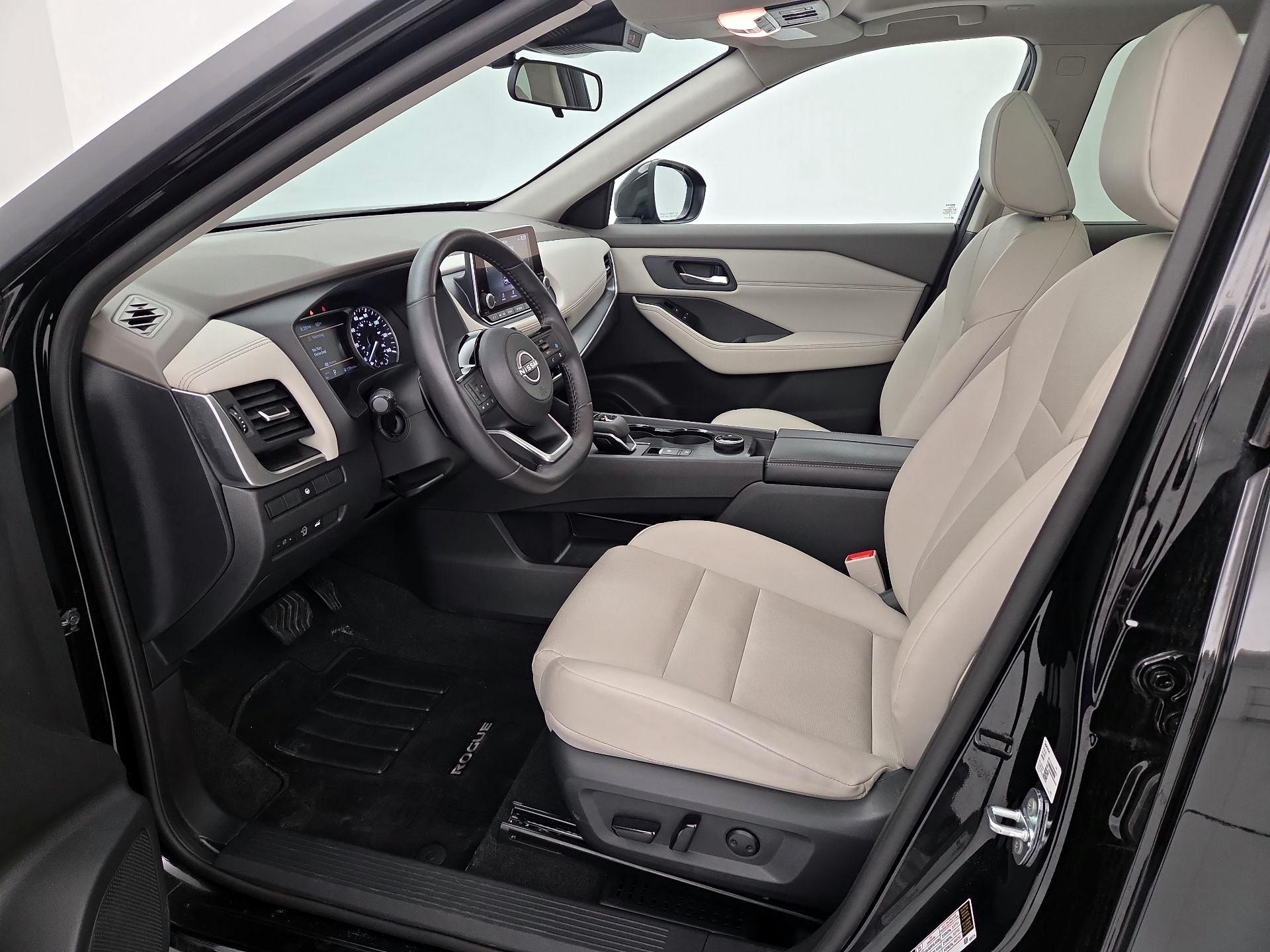 Thumbnail: 2023 Nissan Rogue - 11