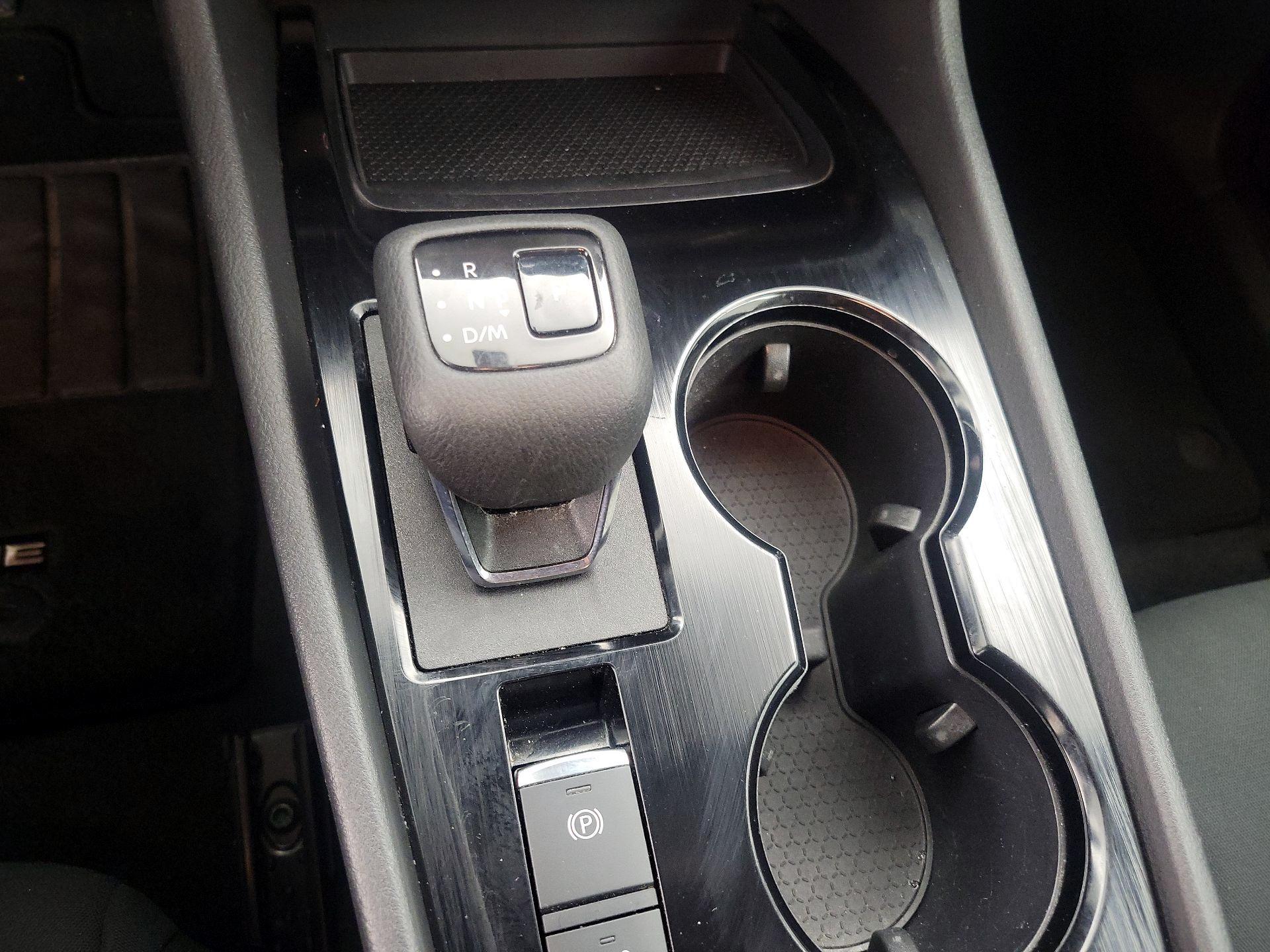 Thumbnail: 2023 Nissan Rogue - 17