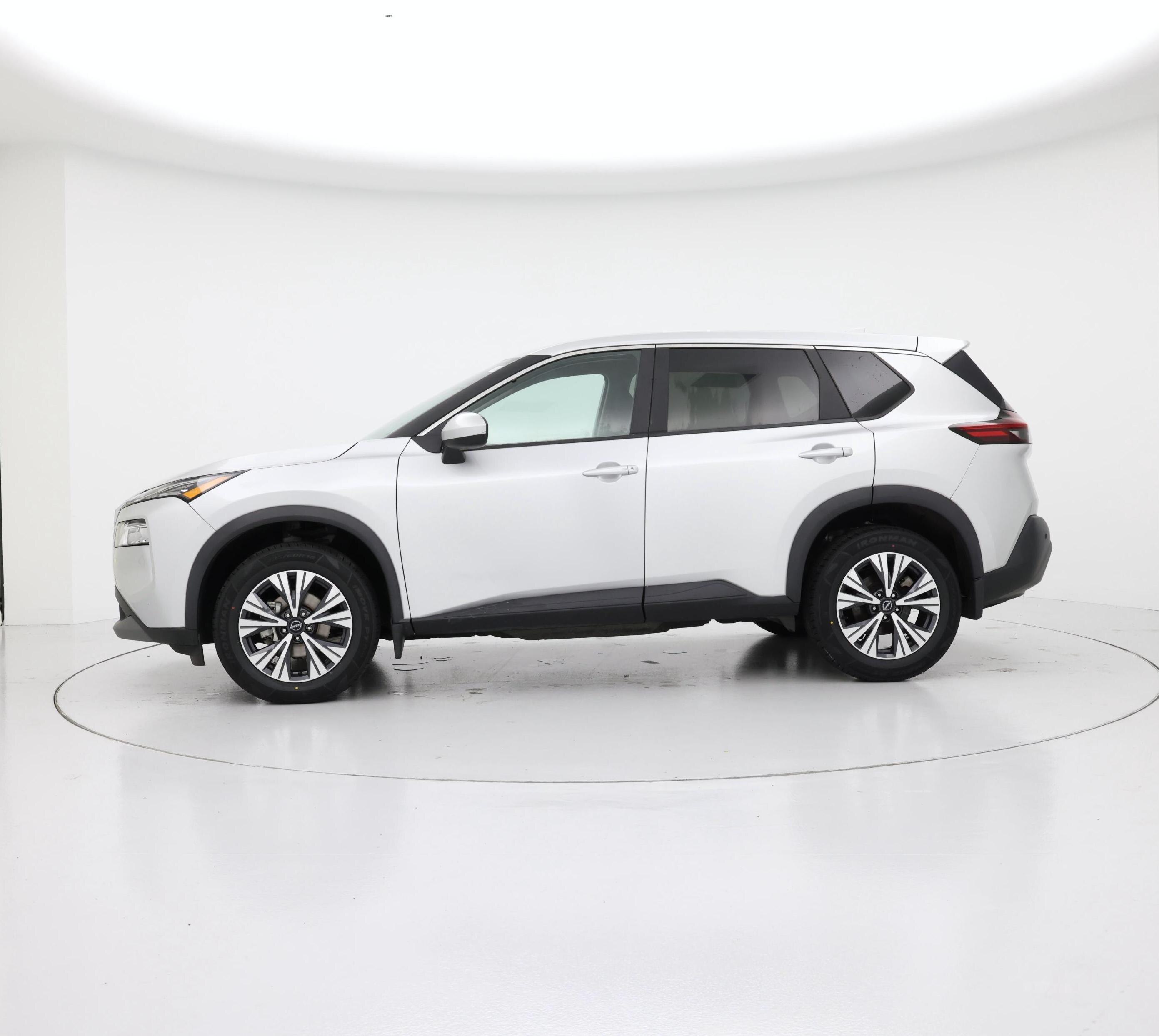 Thumbnail: 2023 Nissan Rogue - 3