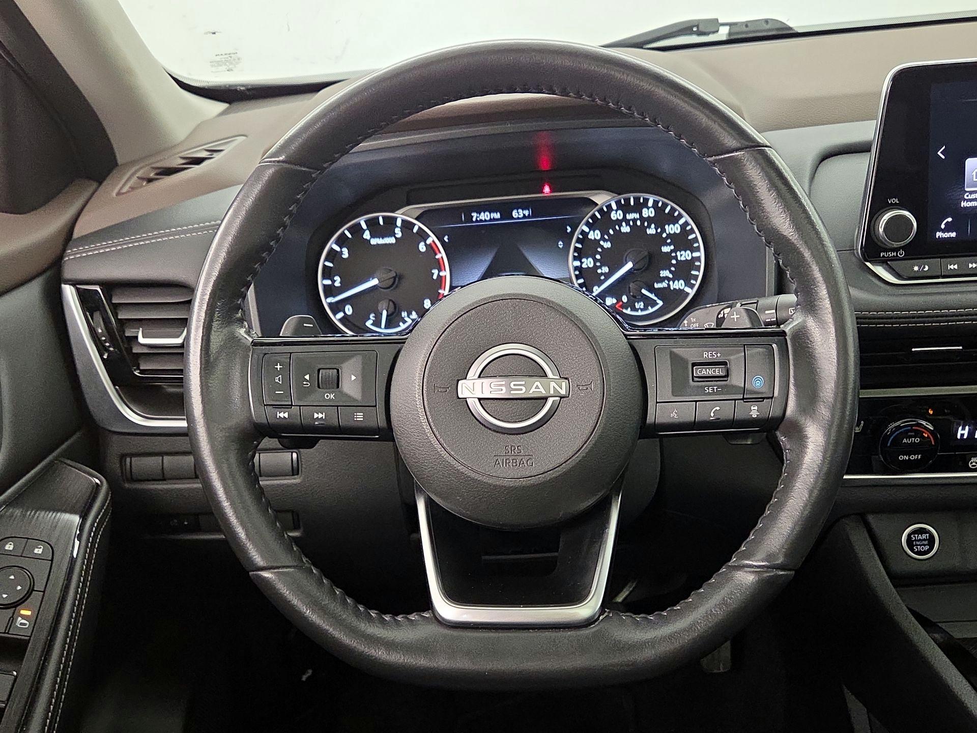 Thumbnail: 2022 Nissan Rogue - 10