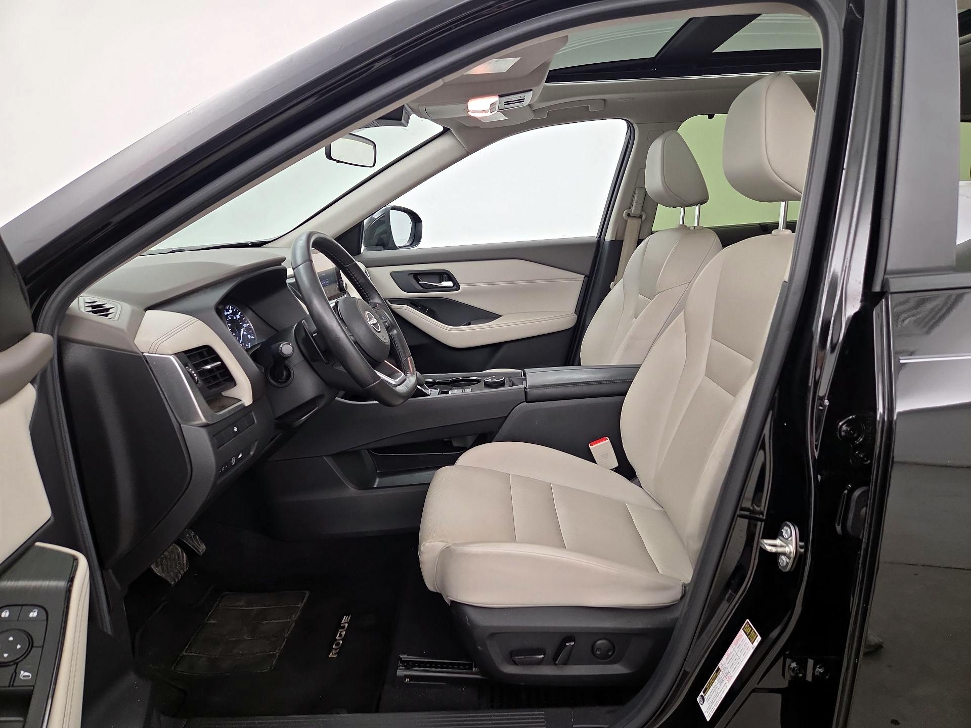 Thumbnail: 2023 Nissan Rogue - 11