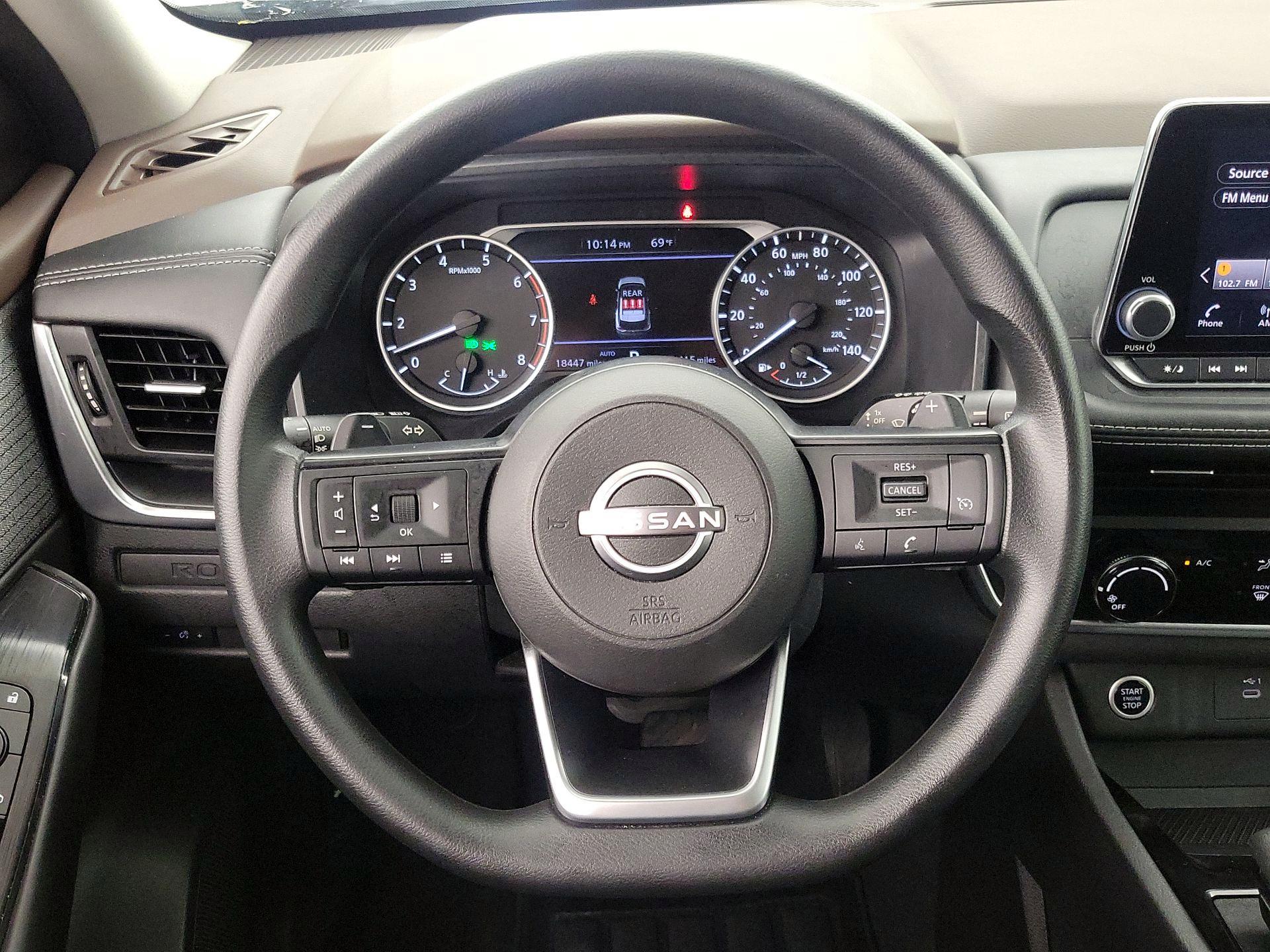 Thumbnail: 2023 Nissan Rogue - 10