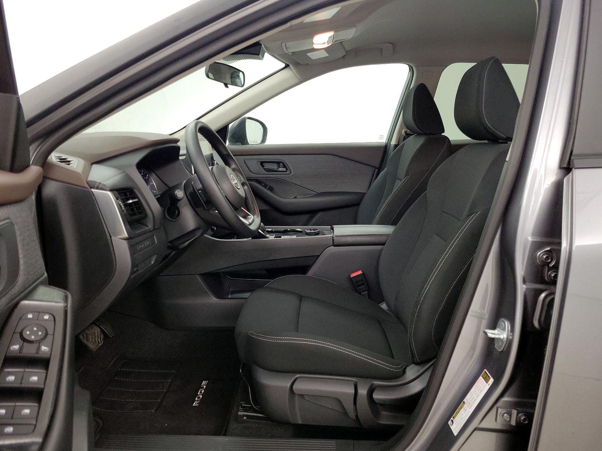 Thumbnail: 2023 Nissan Rogue - 11