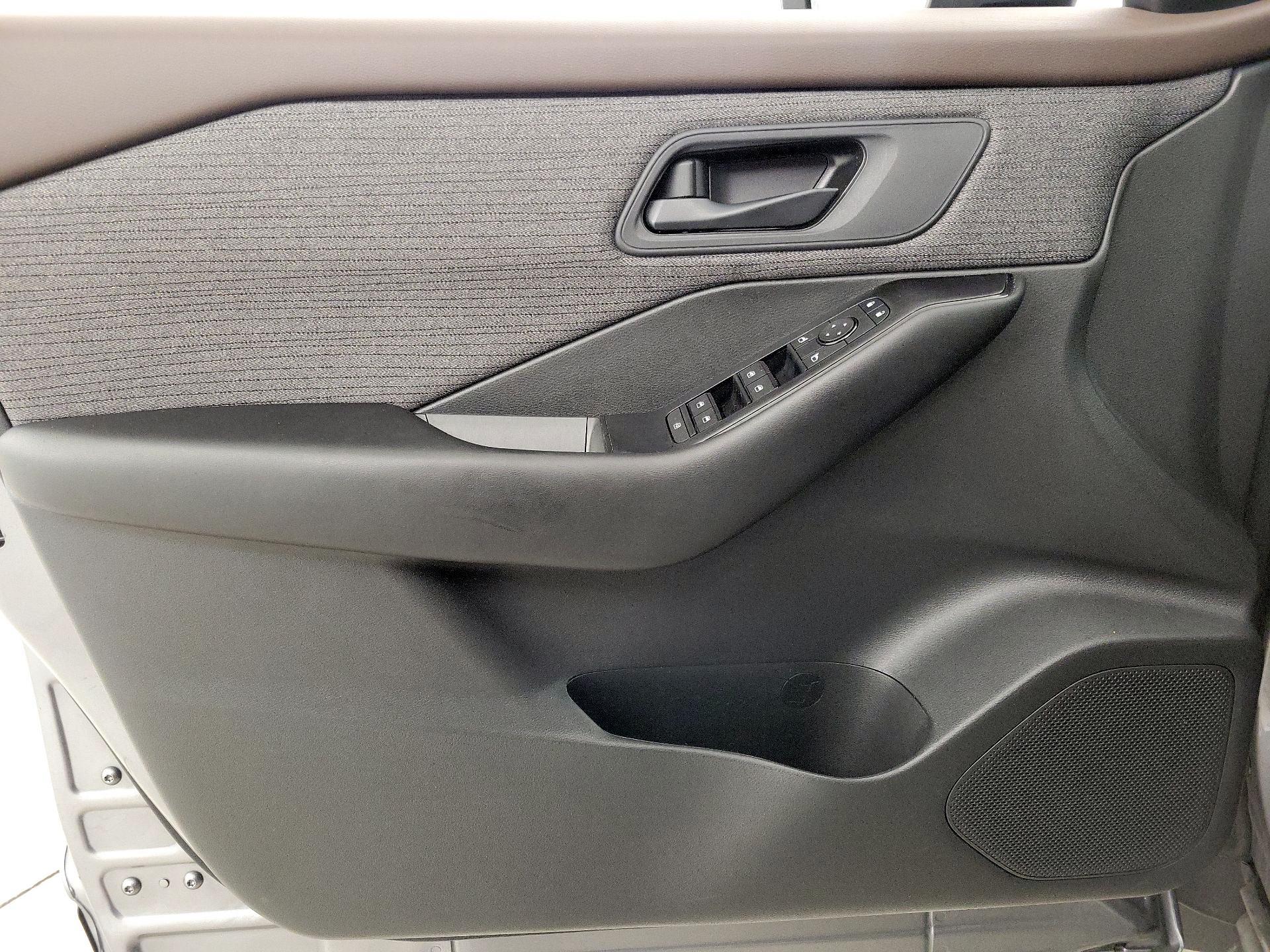 Thumbnail: 2023 Nissan Rogue - 12