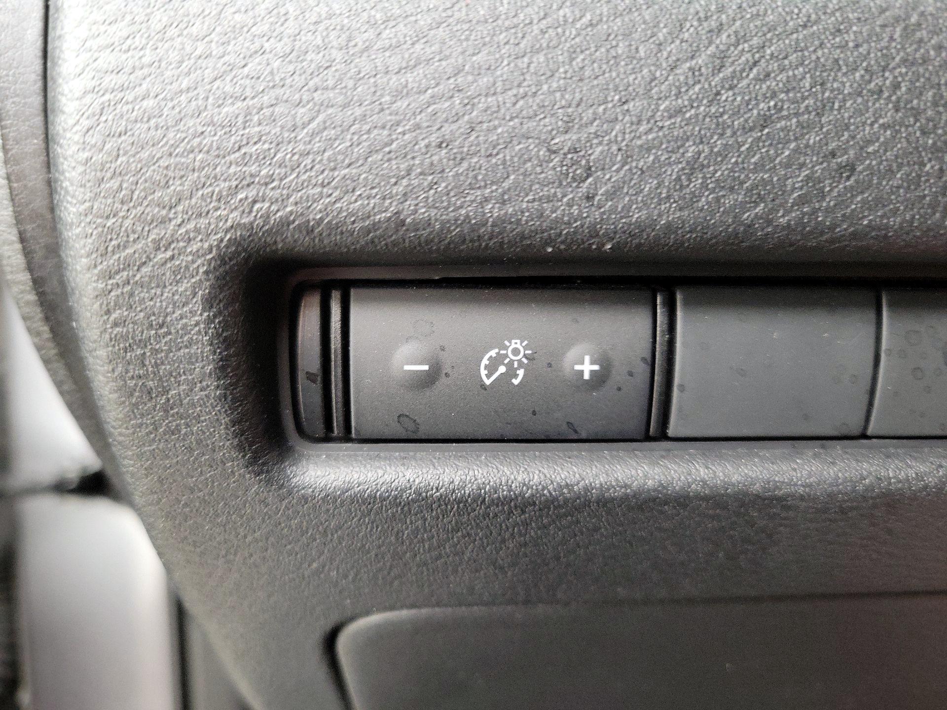 Thumbnail: 2023 Nissan Rogue - 13