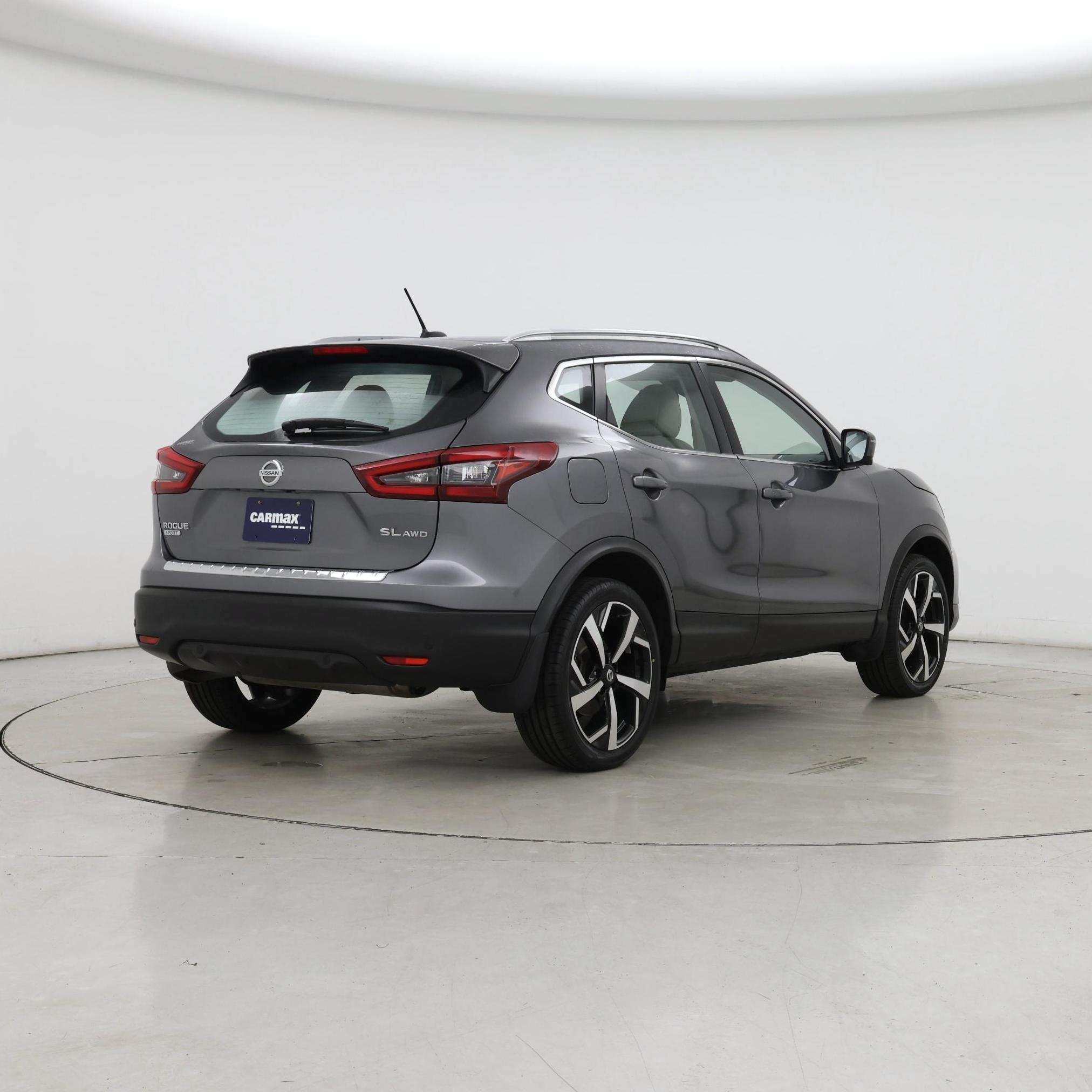 Thumbnail: 2022 Nissan Rogue Sport - 8