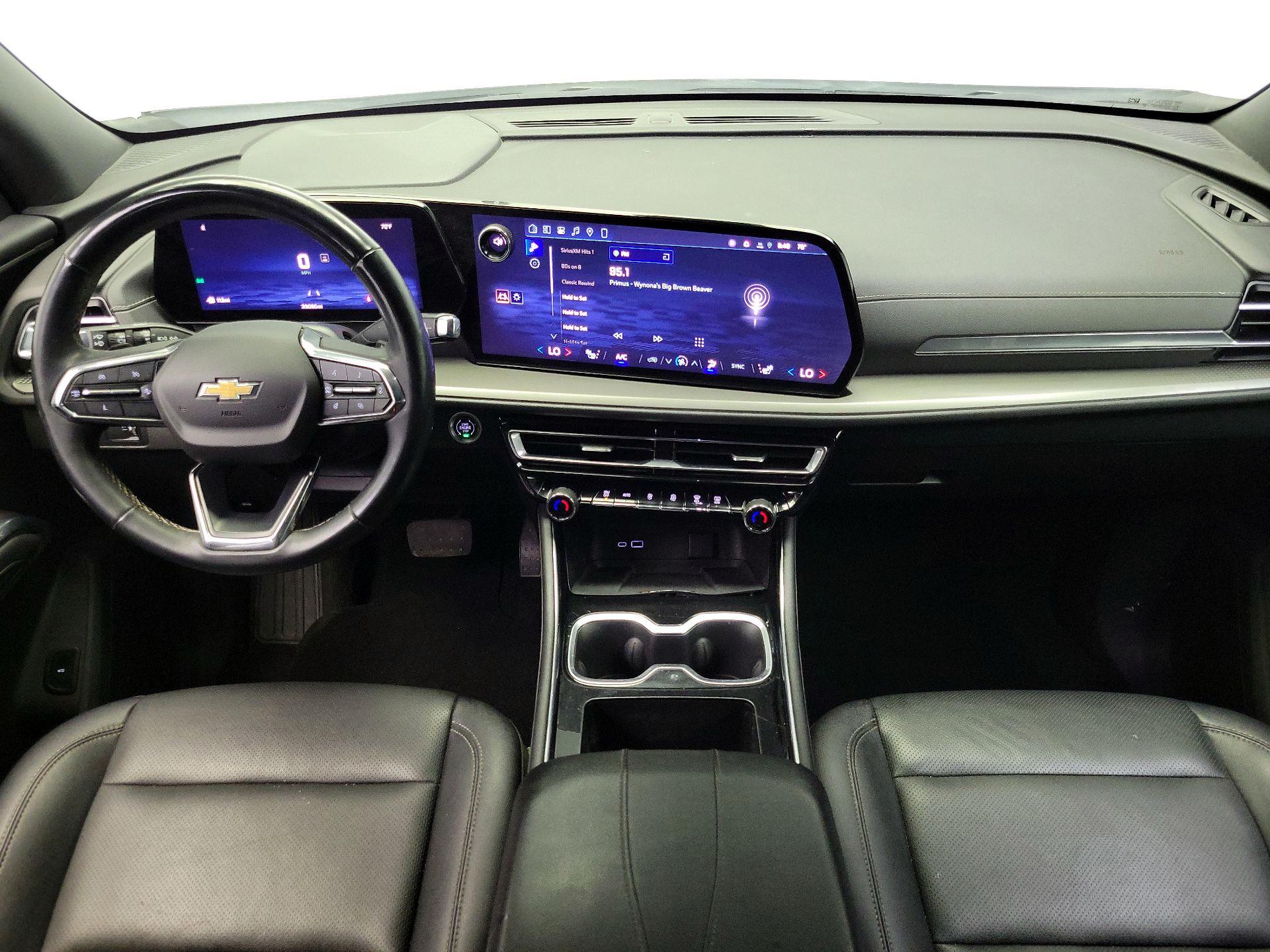 Thumbnail: 2025 Chevrolet Traverse - 9