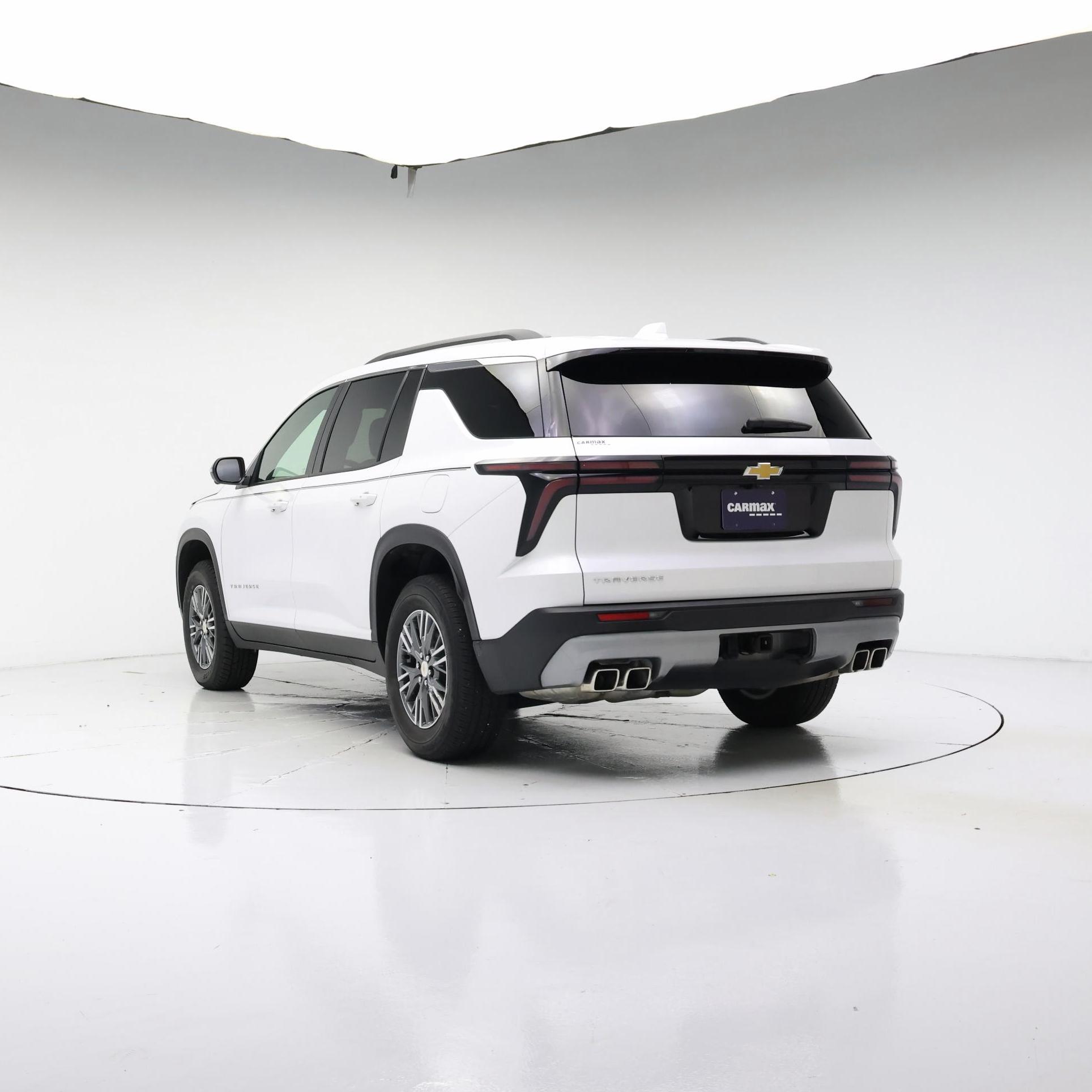 Thumbnail: 2025 Chevrolet Traverse - 2