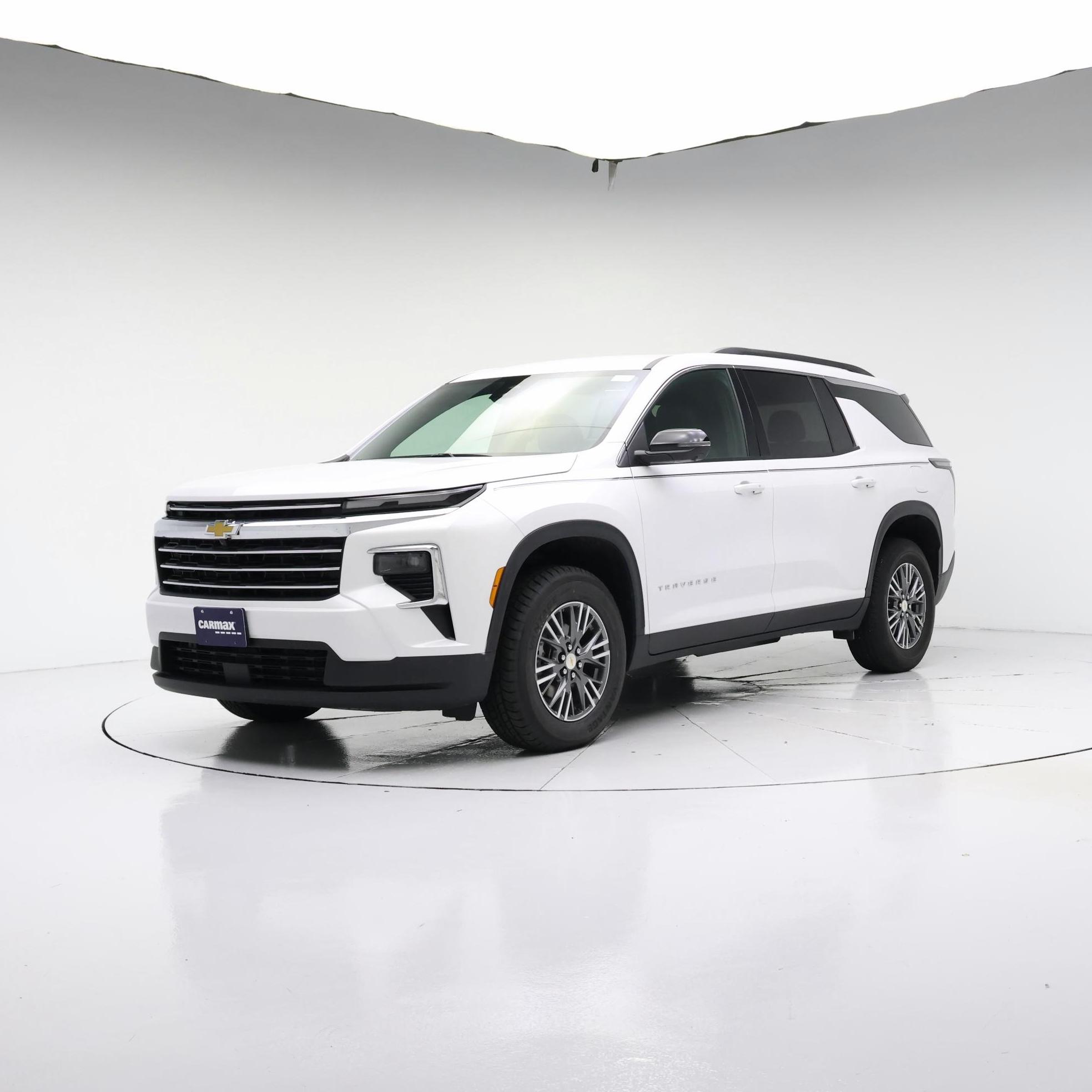 Thumbnail: 2025 Chevrolet Traverse - 4