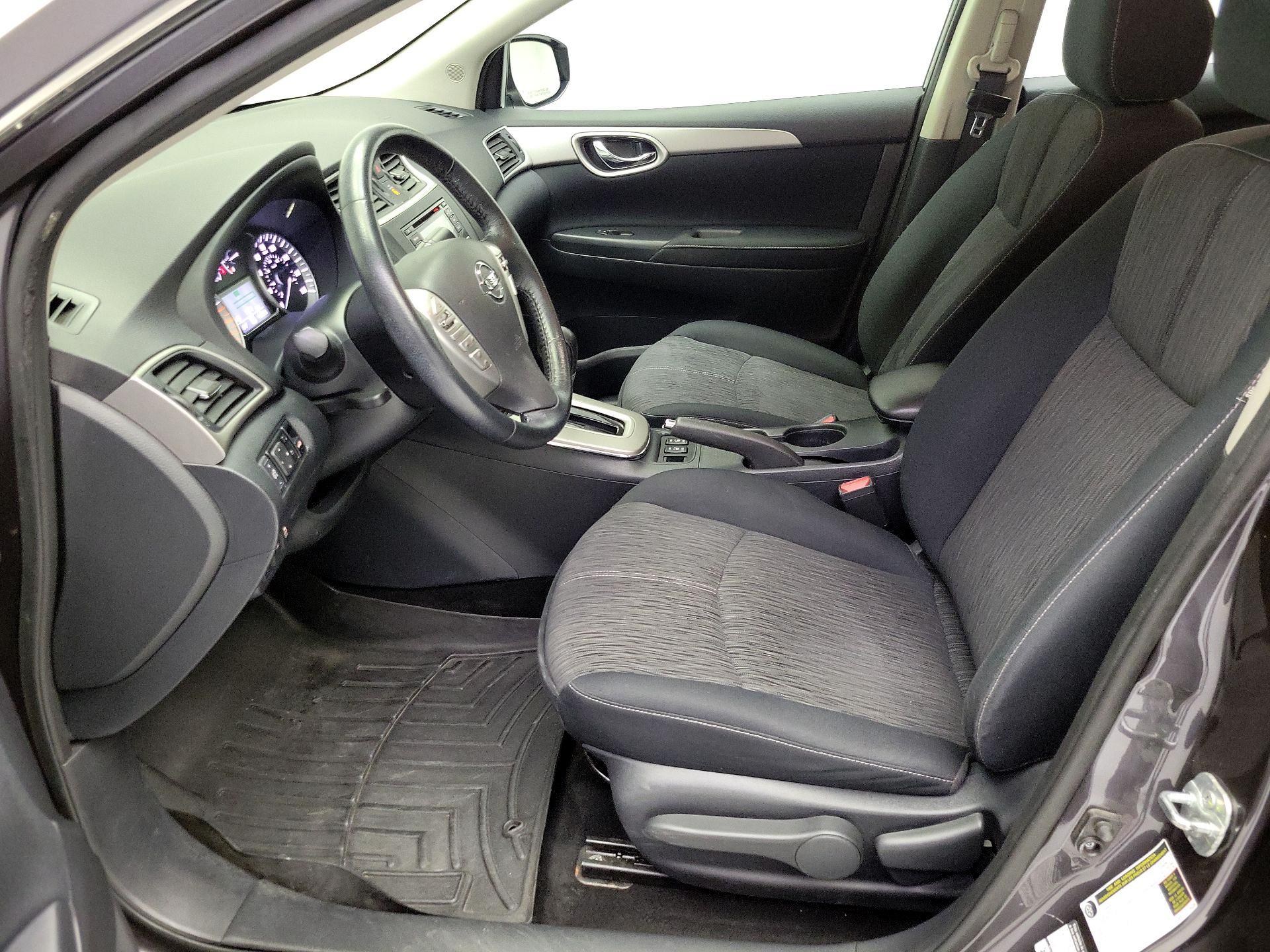Thumbnail: 2015 Nissan Sentra - 11