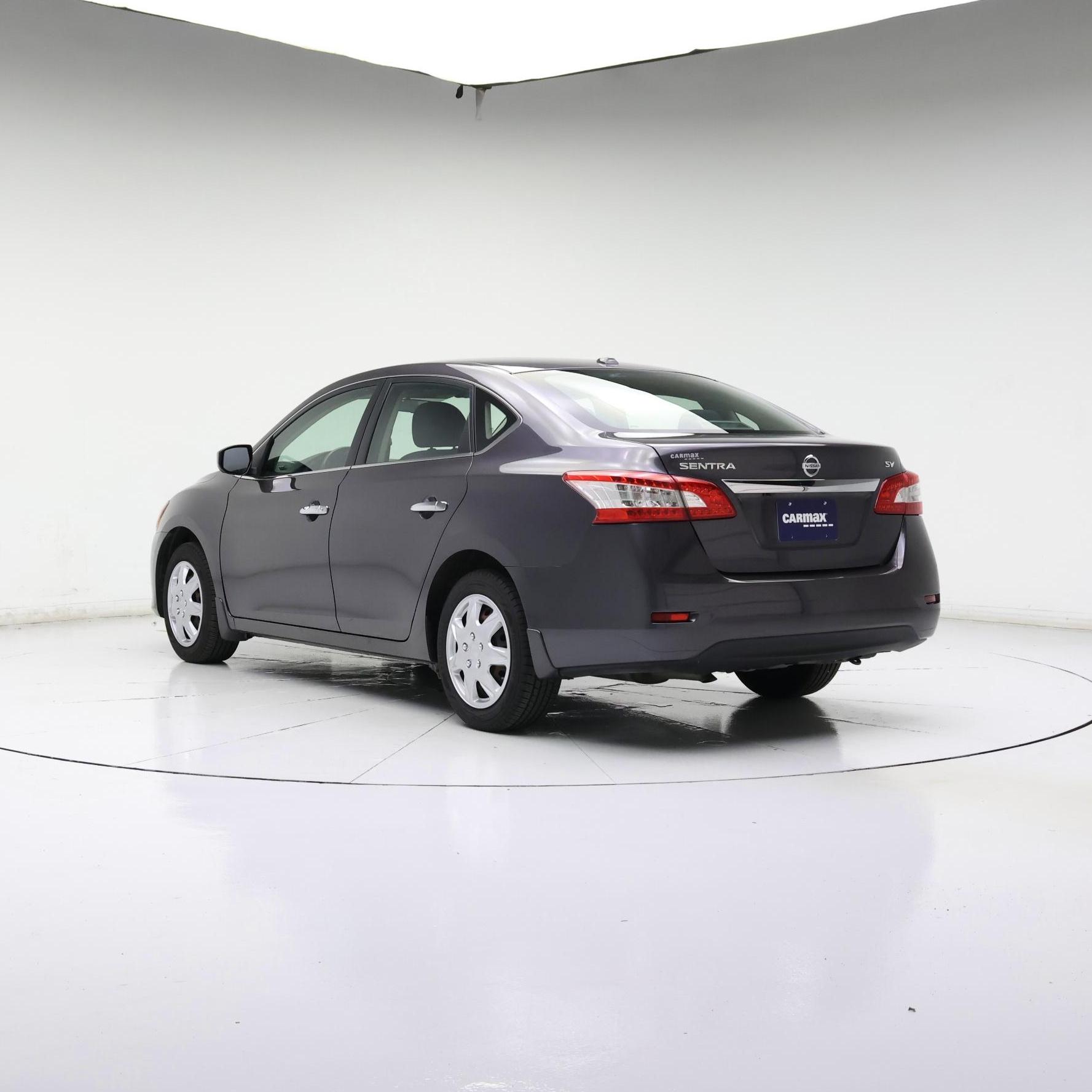 Thumbnail: 2015 Nissan Sentra - 2