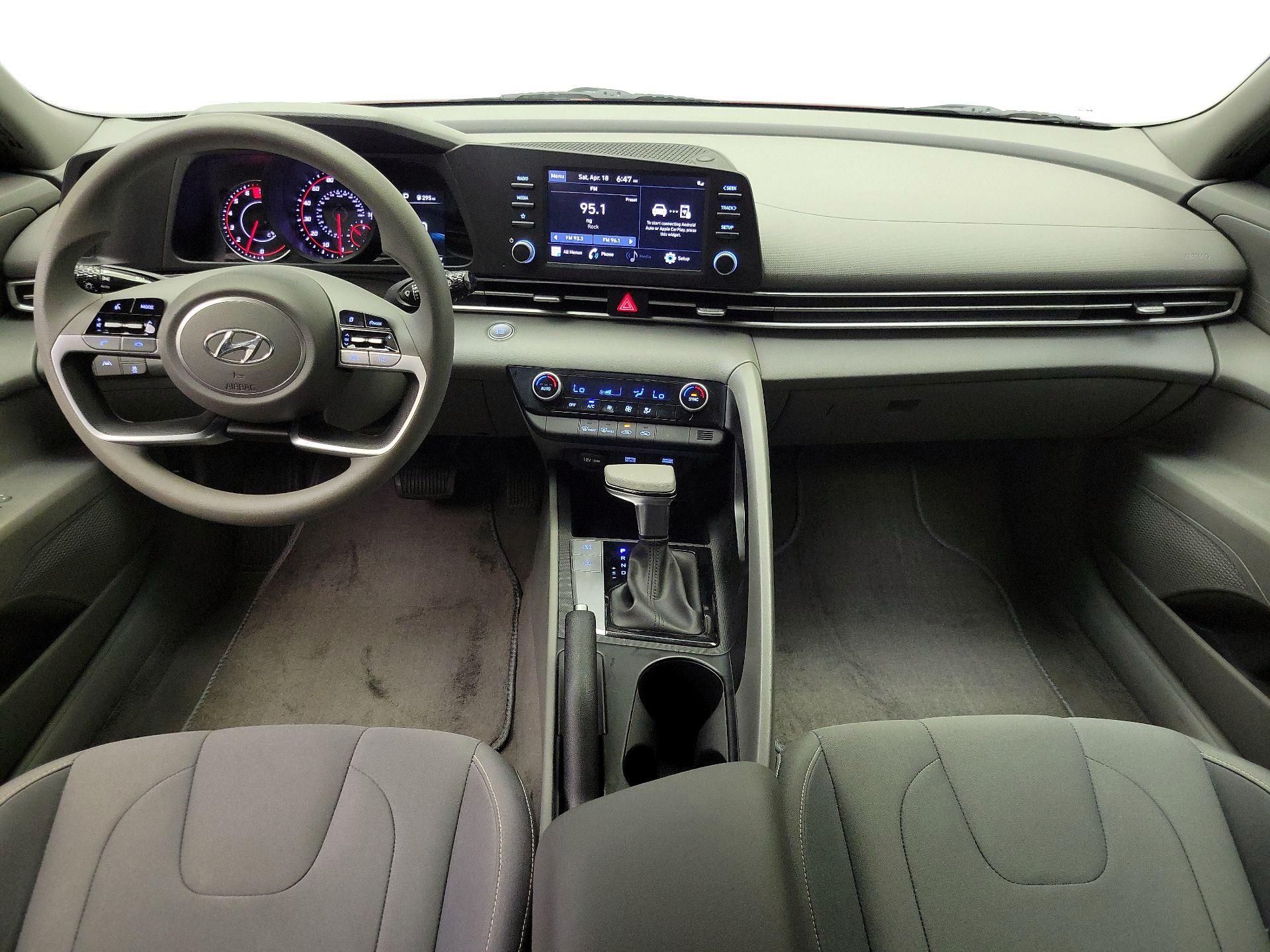 Thumbnail: 2023 Hyundai Elantra - 9