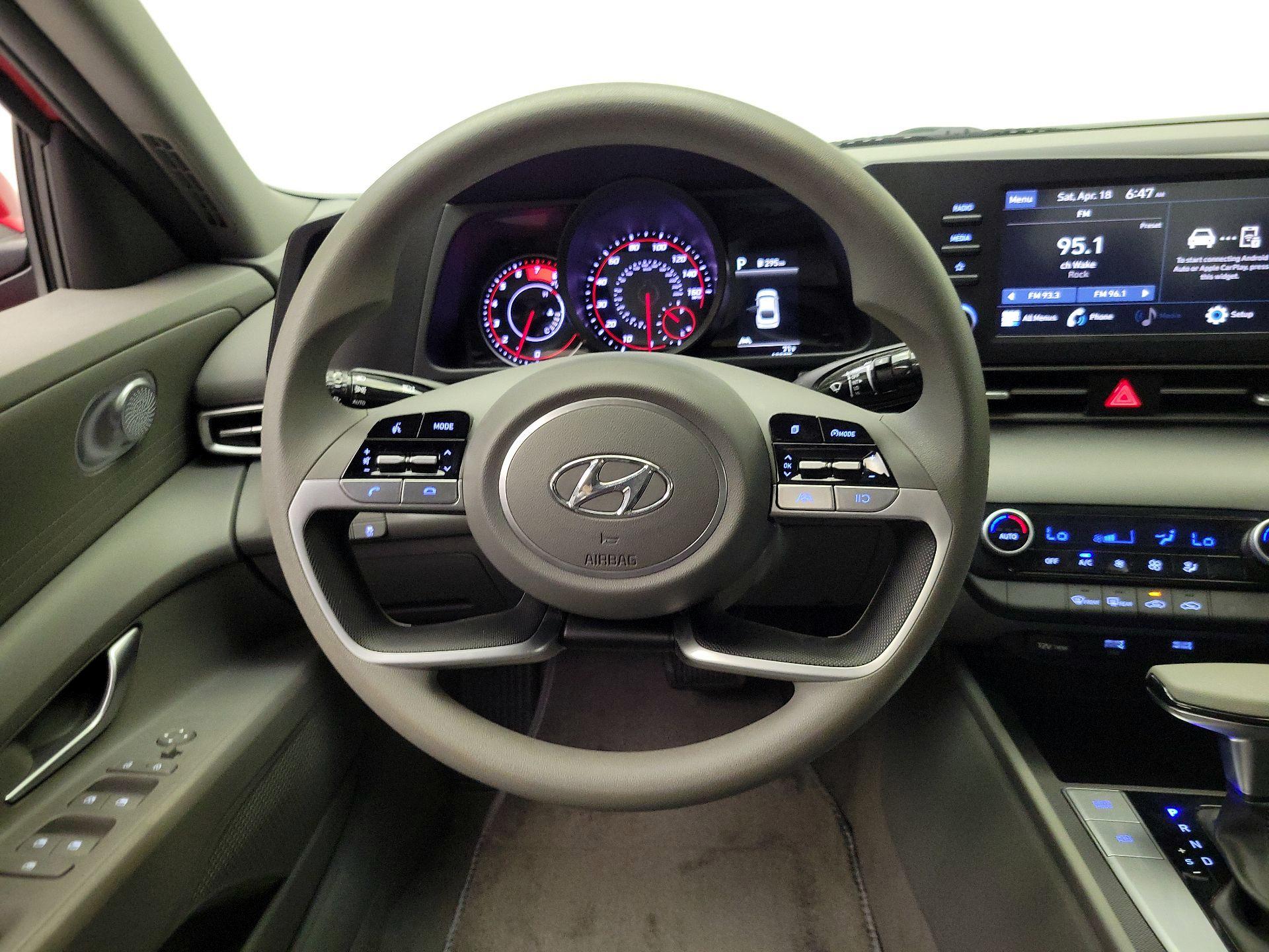 Thumbnail: 2023 Hyundai Elantra - 10