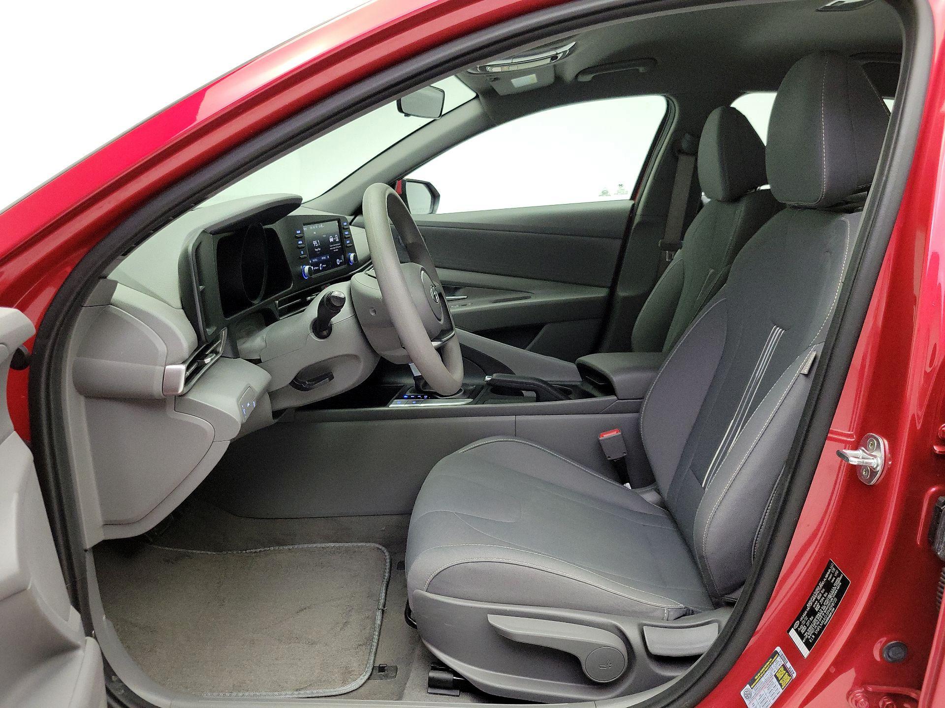 Thumbnail: 2023 Hyundai Elantra - 11