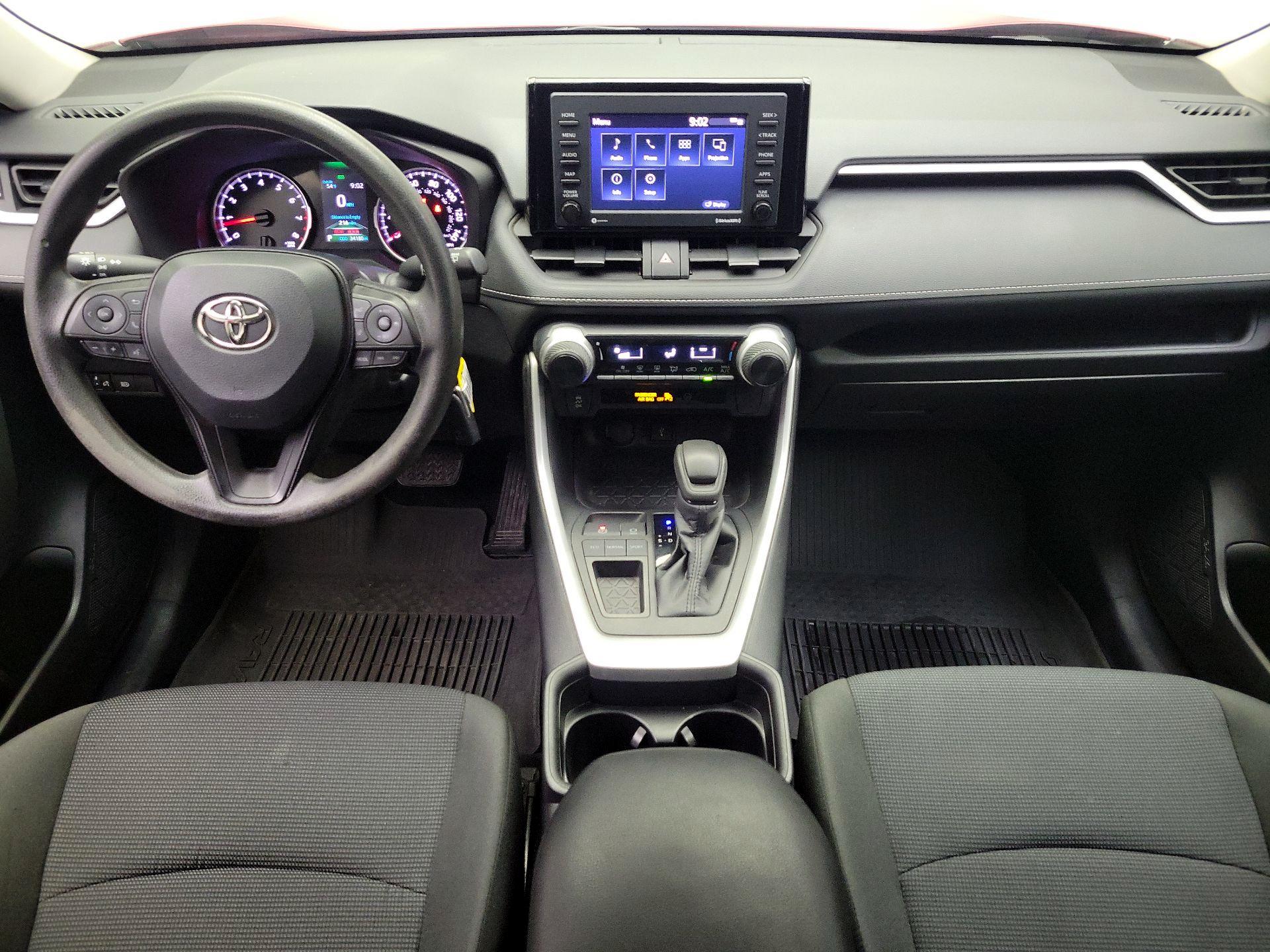 Thumbnail: 2021 Toyota RAV4 - 9