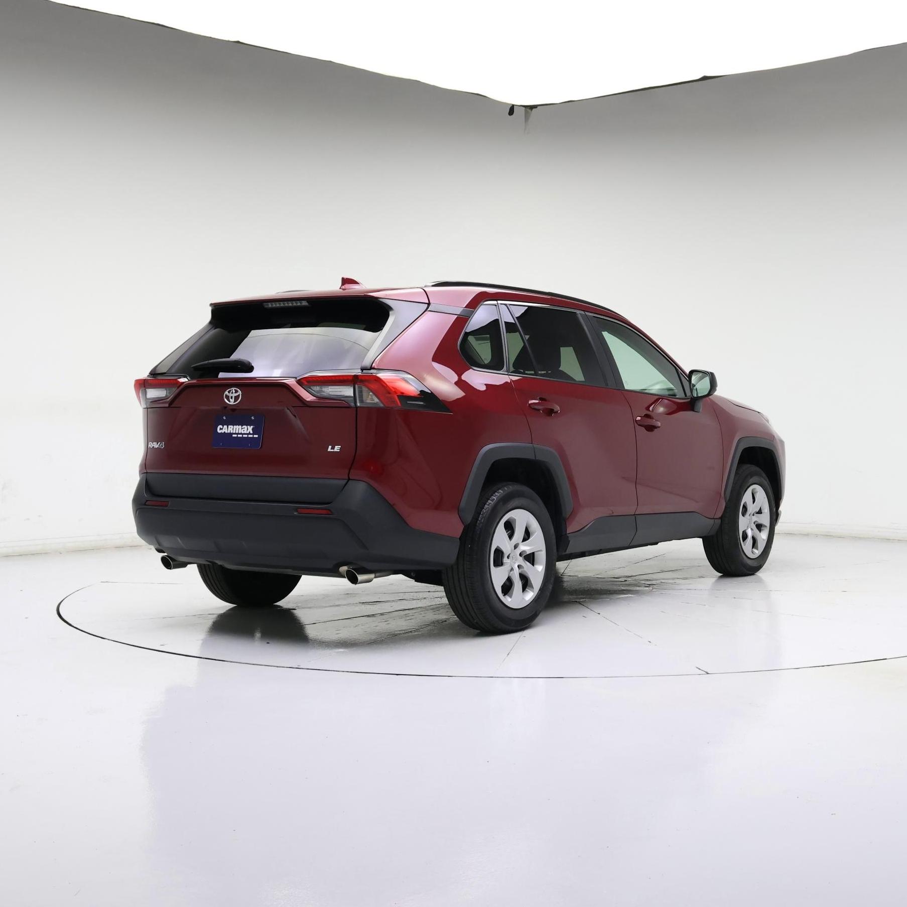 Thumbnail: 2021 Toyota RAV4 - 8