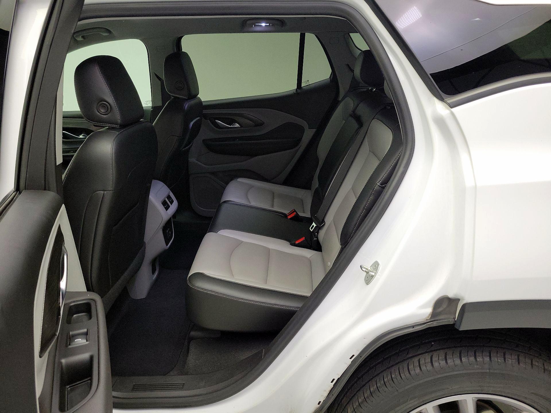 Thumbnail: 2022 GMC Terrain - 19