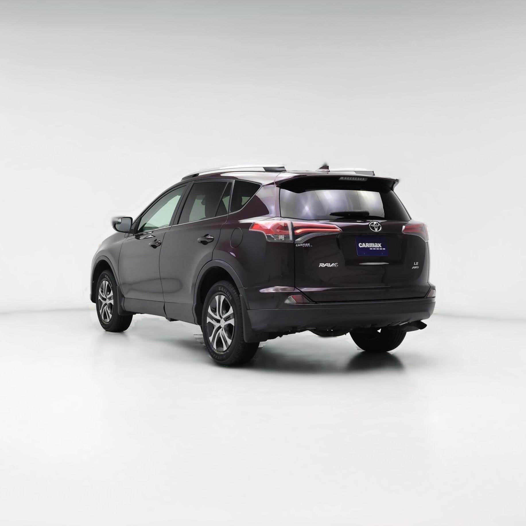 Thumbnail: 2018 Toyota RAV4 - 1